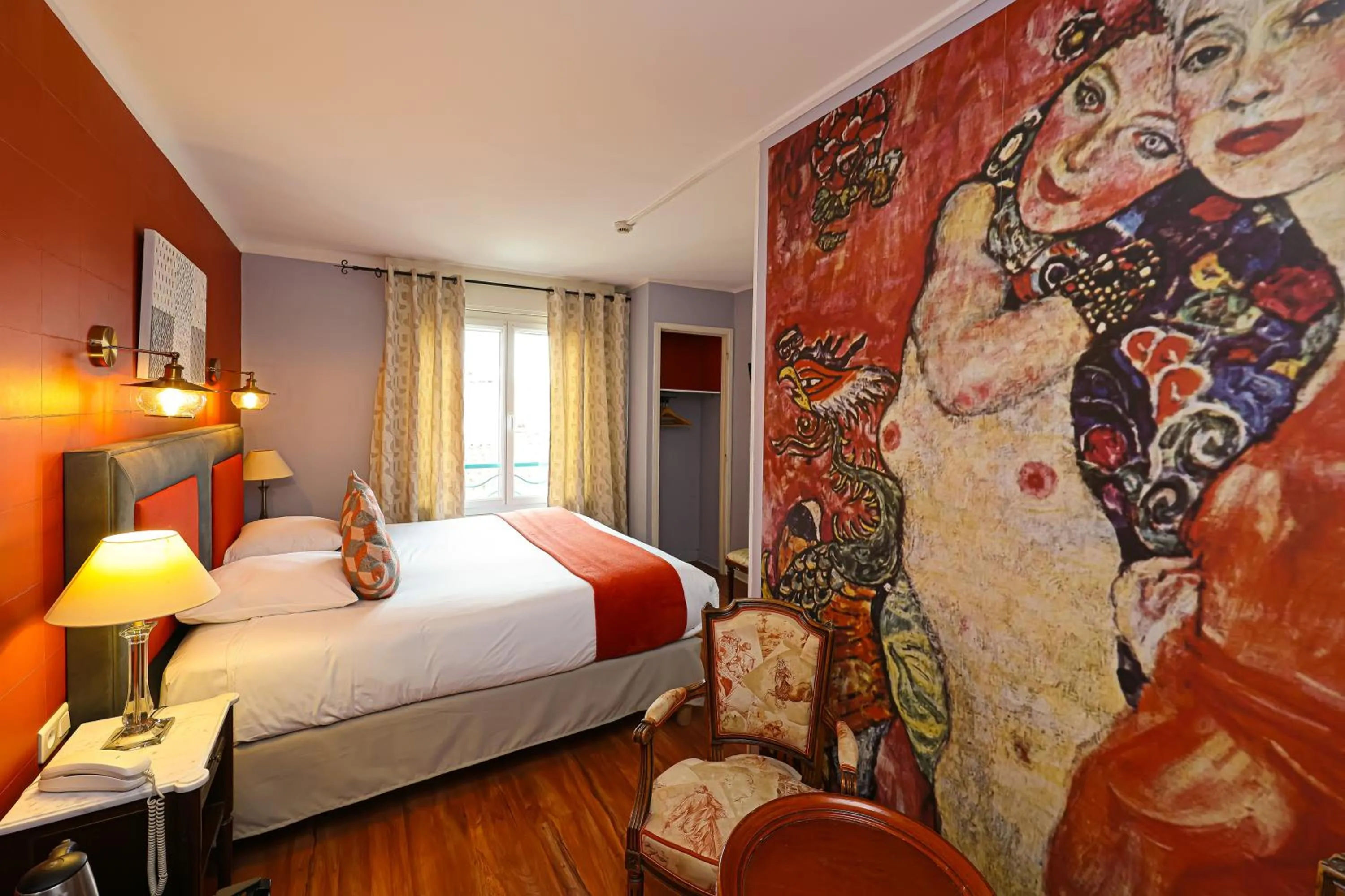 Bed in Hotel Les Pasteliers