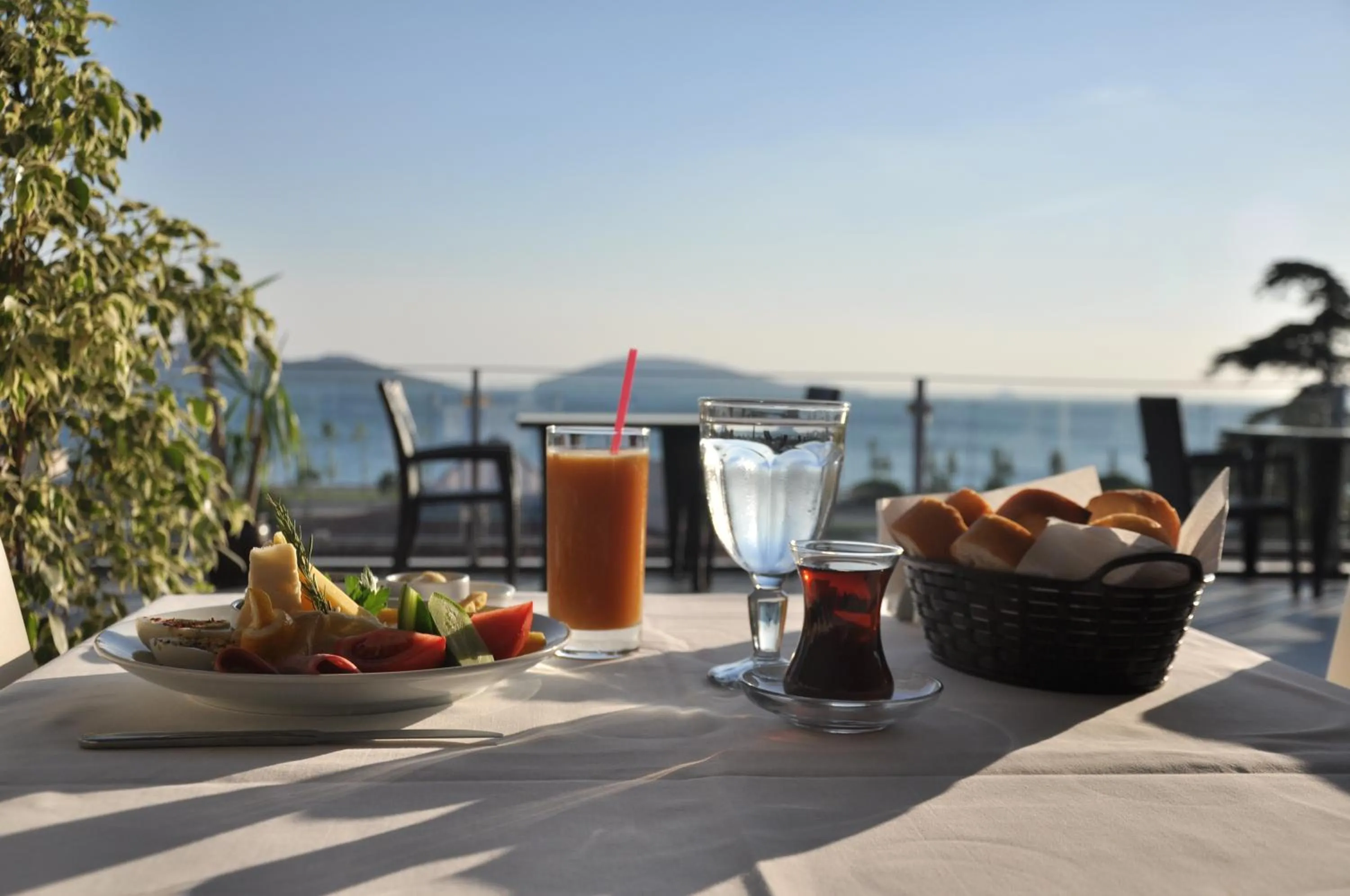 Day in dragos island hotel