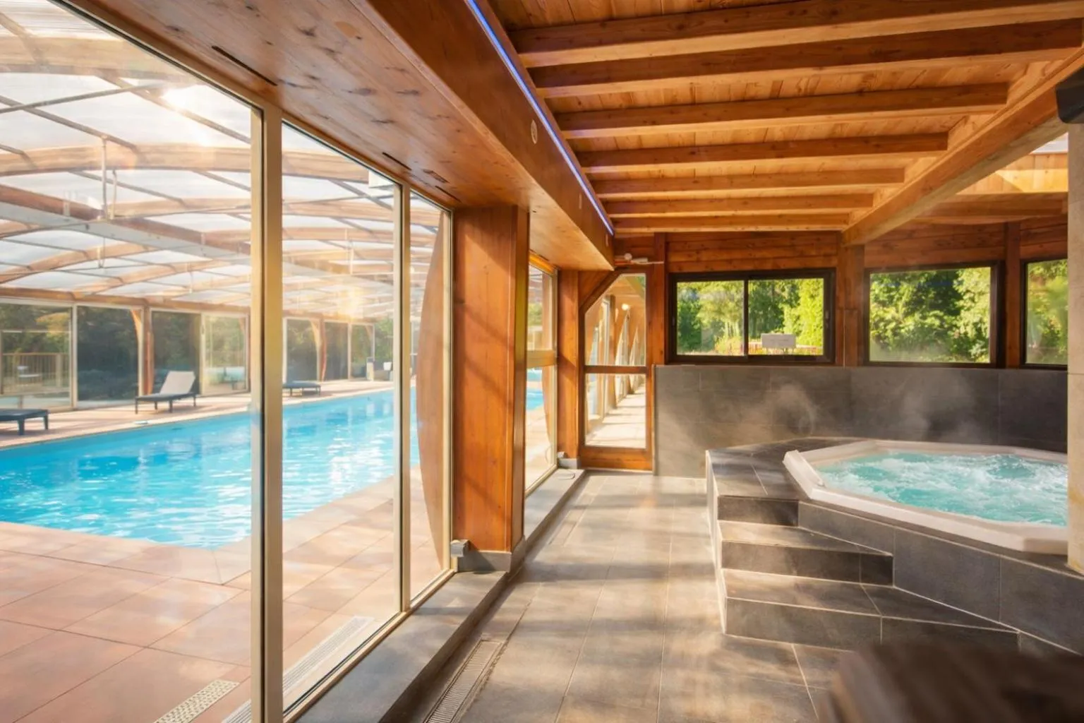Spa and wellness centre/facilities in Logis Hotel Le Lac