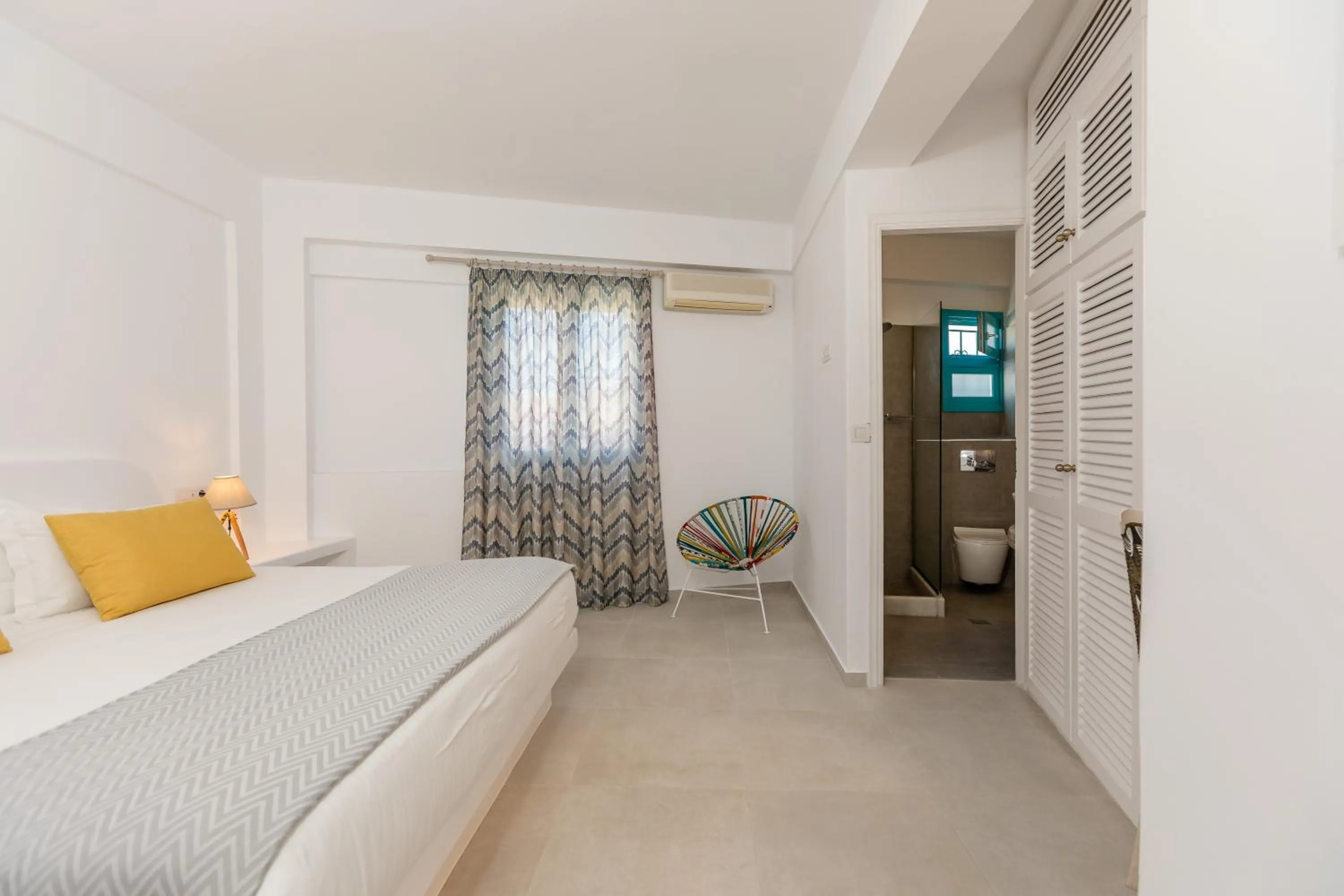 Bedroom, Bed in Nikolas Hotel