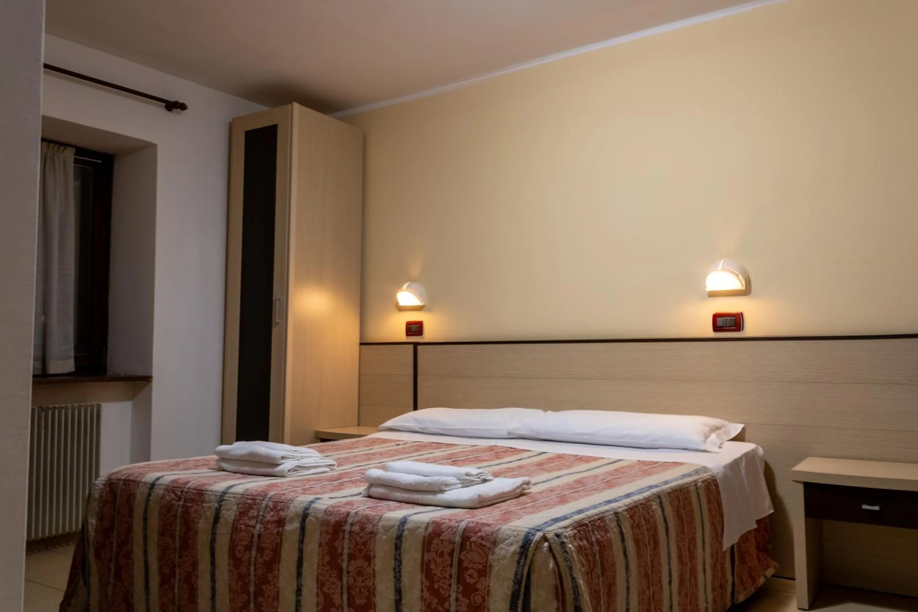 Bedroom, Bed in Hotel Zodiaco & Spa