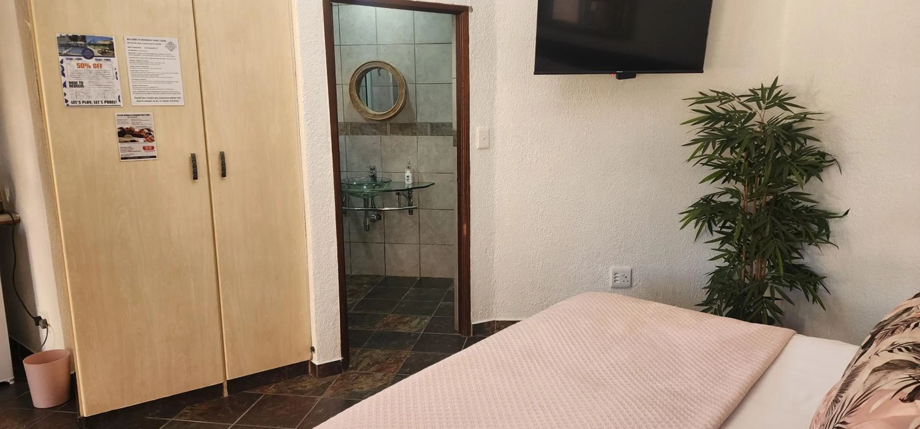 Goodnight Guest Lodge