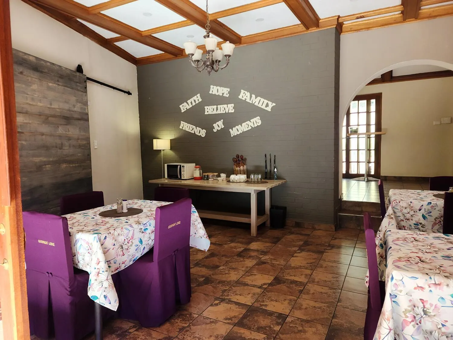 Goodnight Guest Lodge