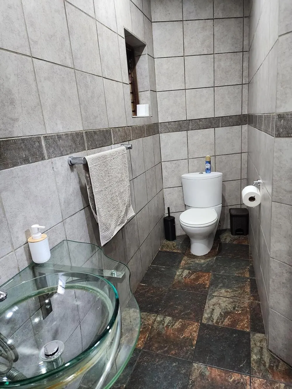 Goodnight Guest Lodge