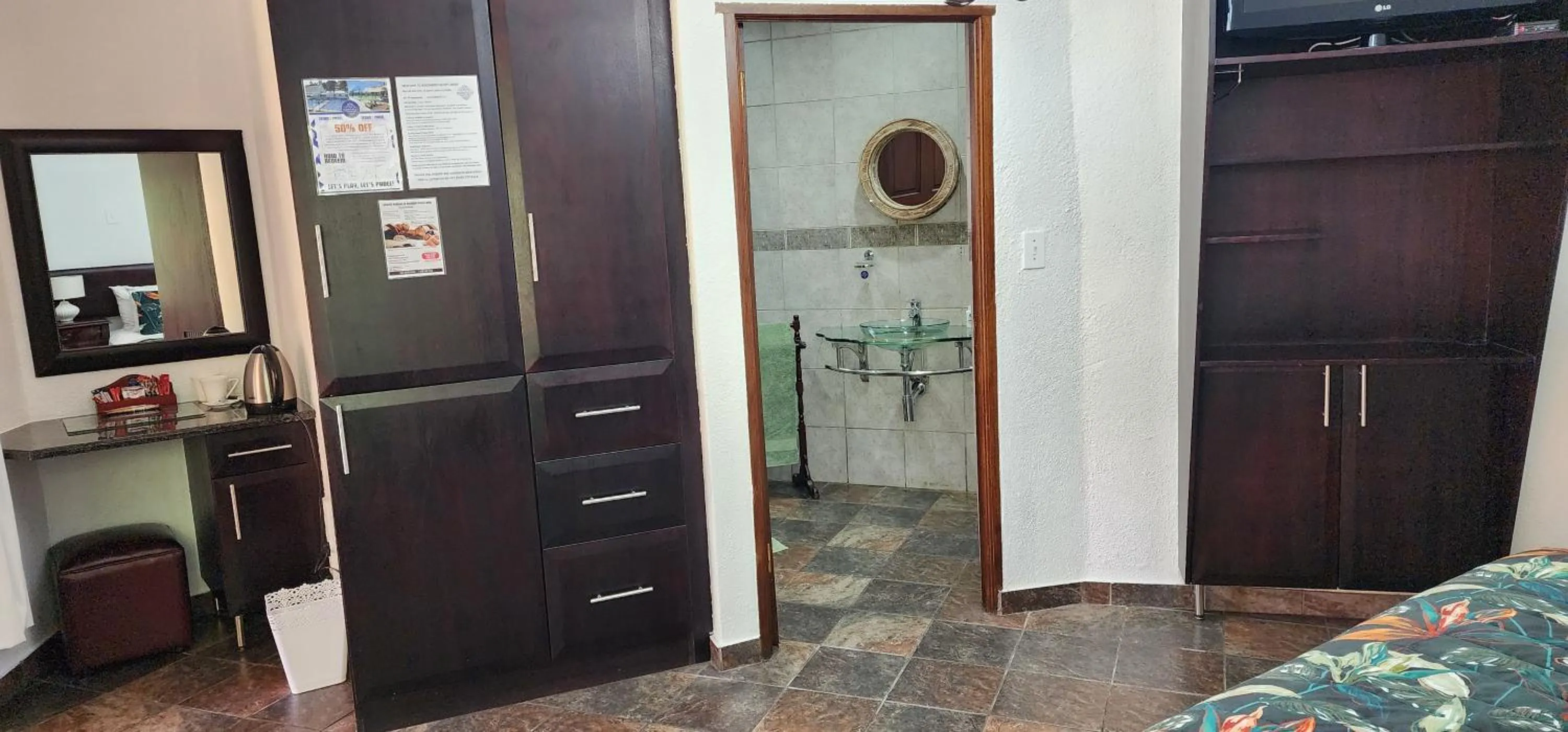 Goodnight Guest Lodge