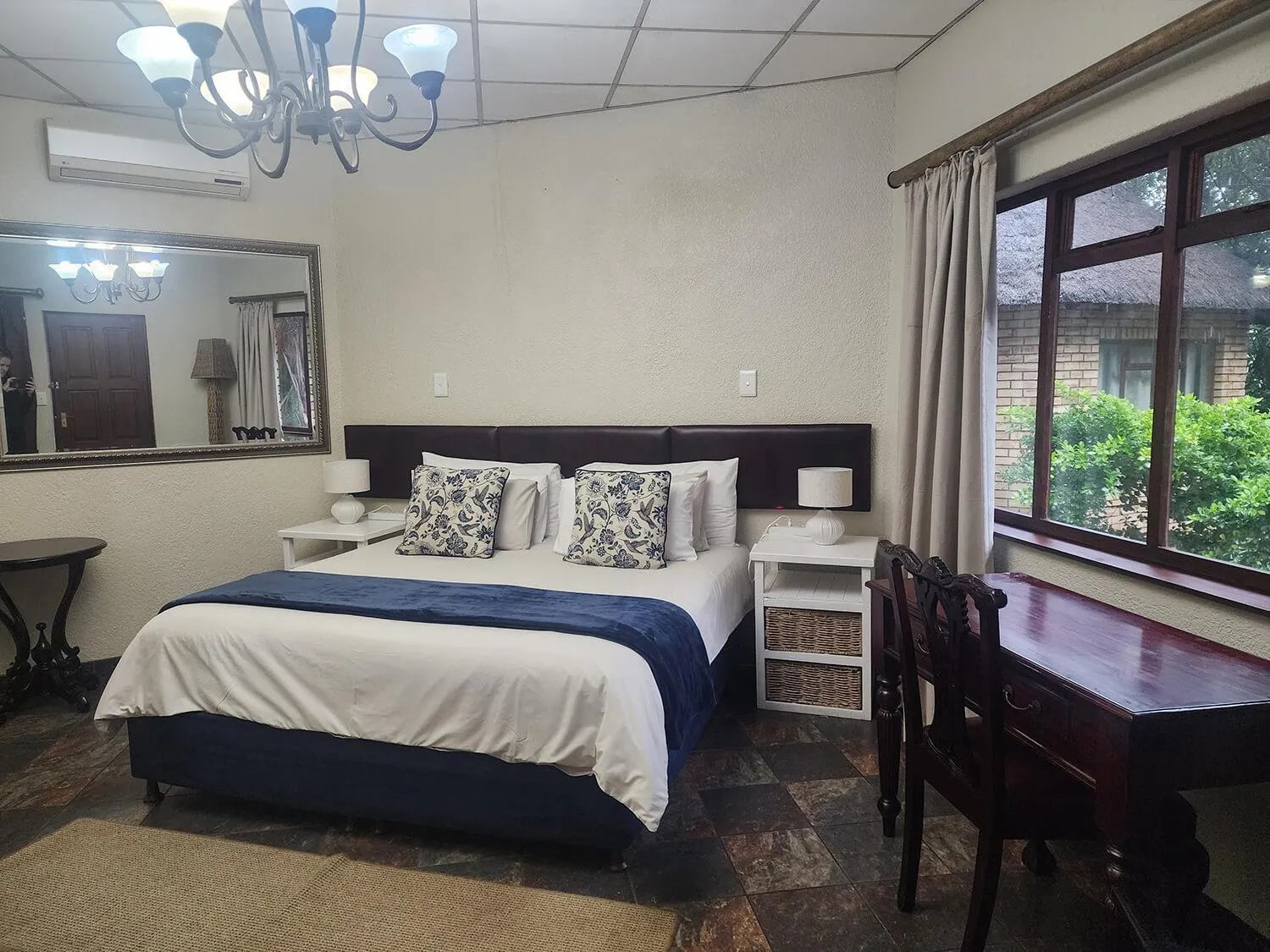 Bed in Goodnight Guest Lodge