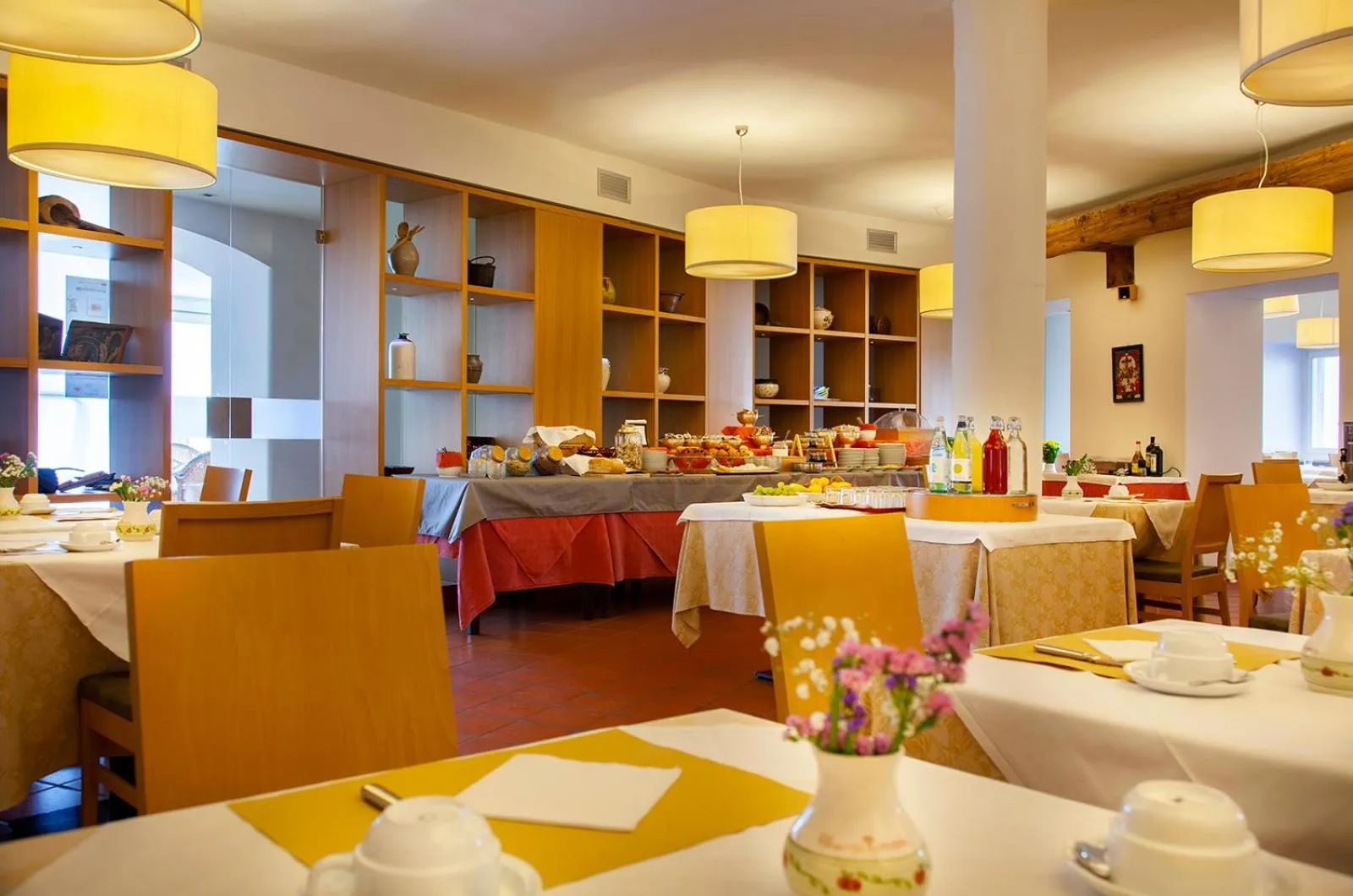 Breakfast in Hotel Romanda