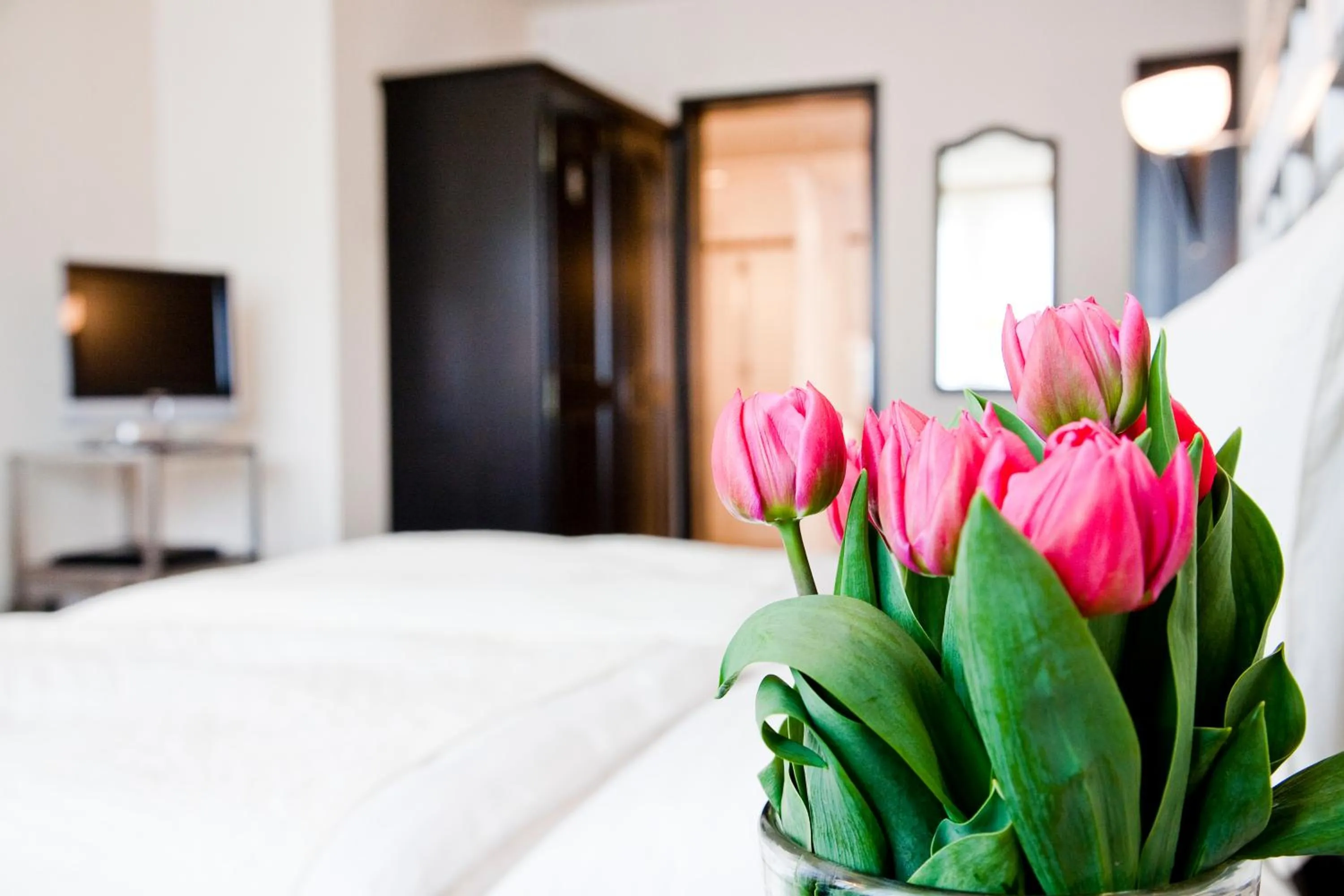 Bed in Hotel Metropol