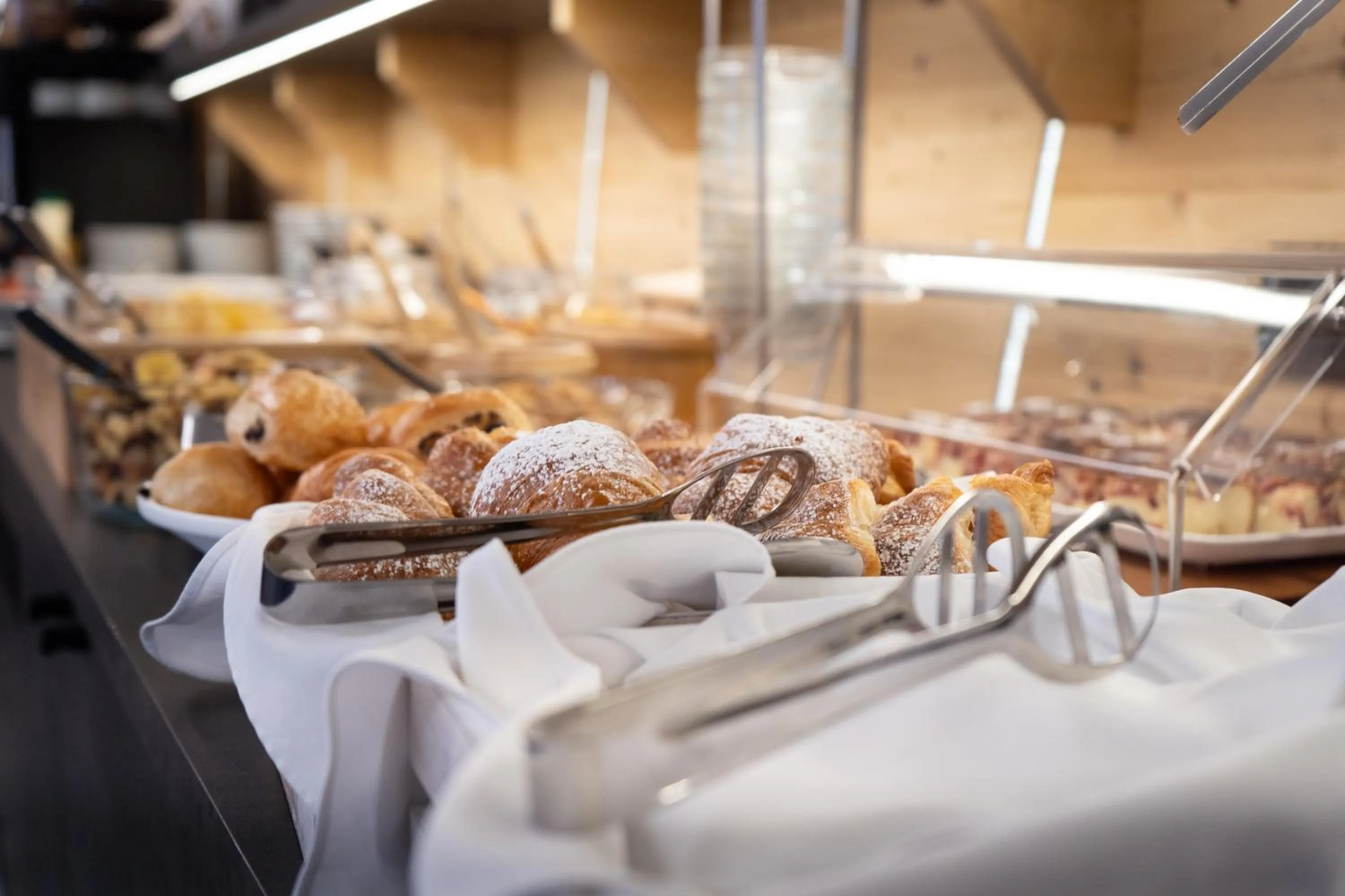 Breakfast in Al Piccolo Hotel