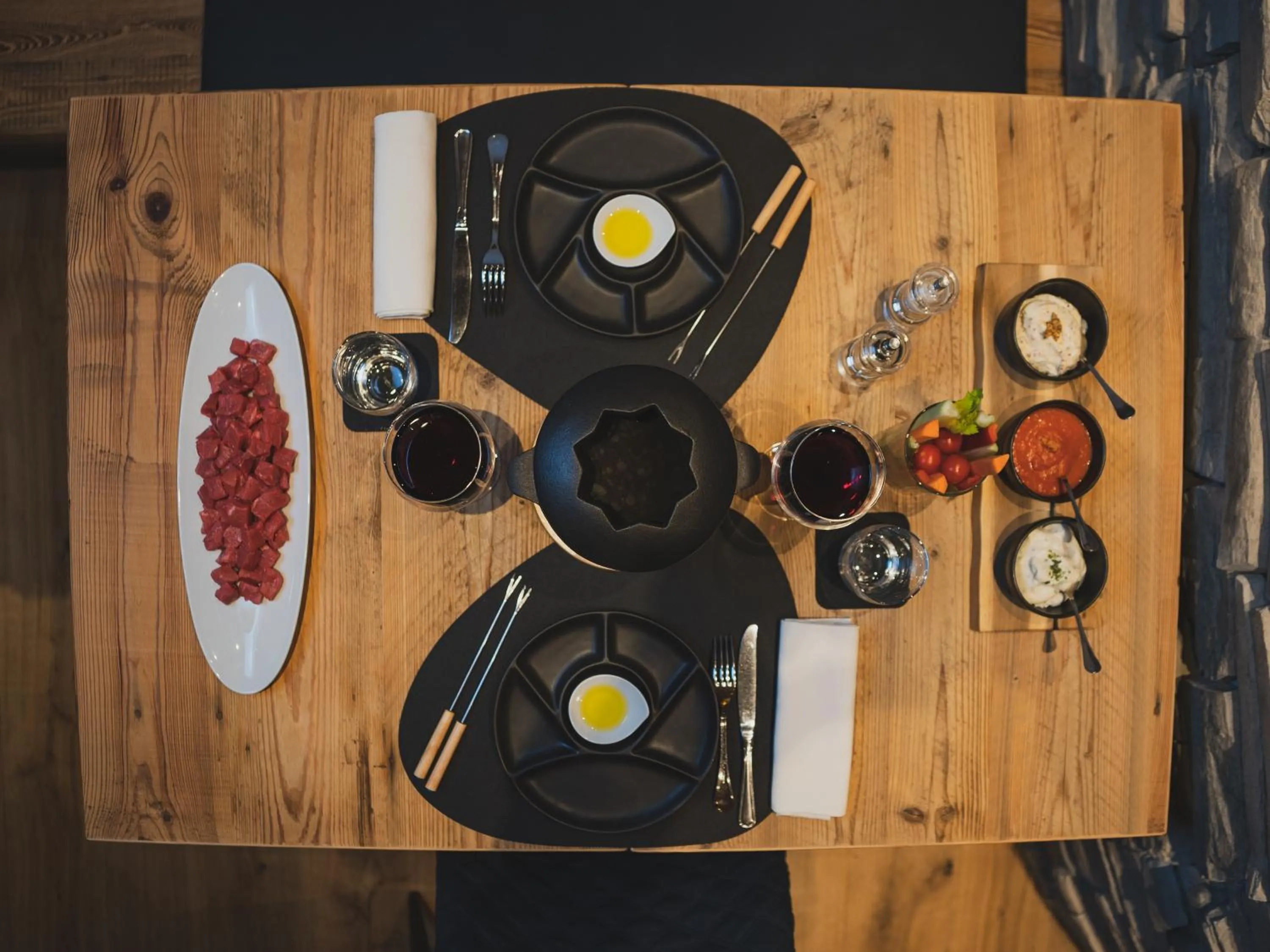 Restaurant/places to eat in Hotel Crozzon