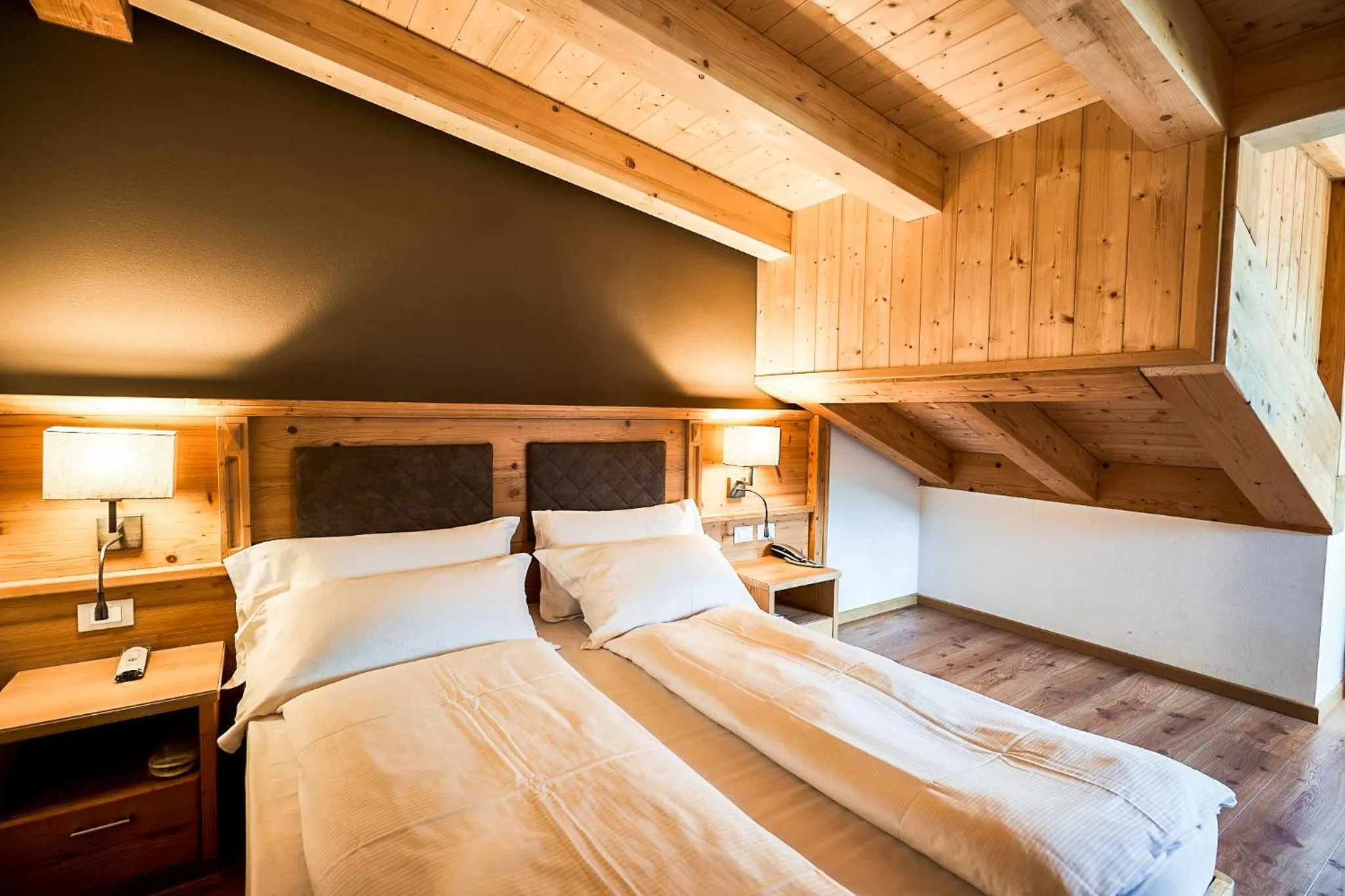 Bedroom, Bed in Hotel Crozzon