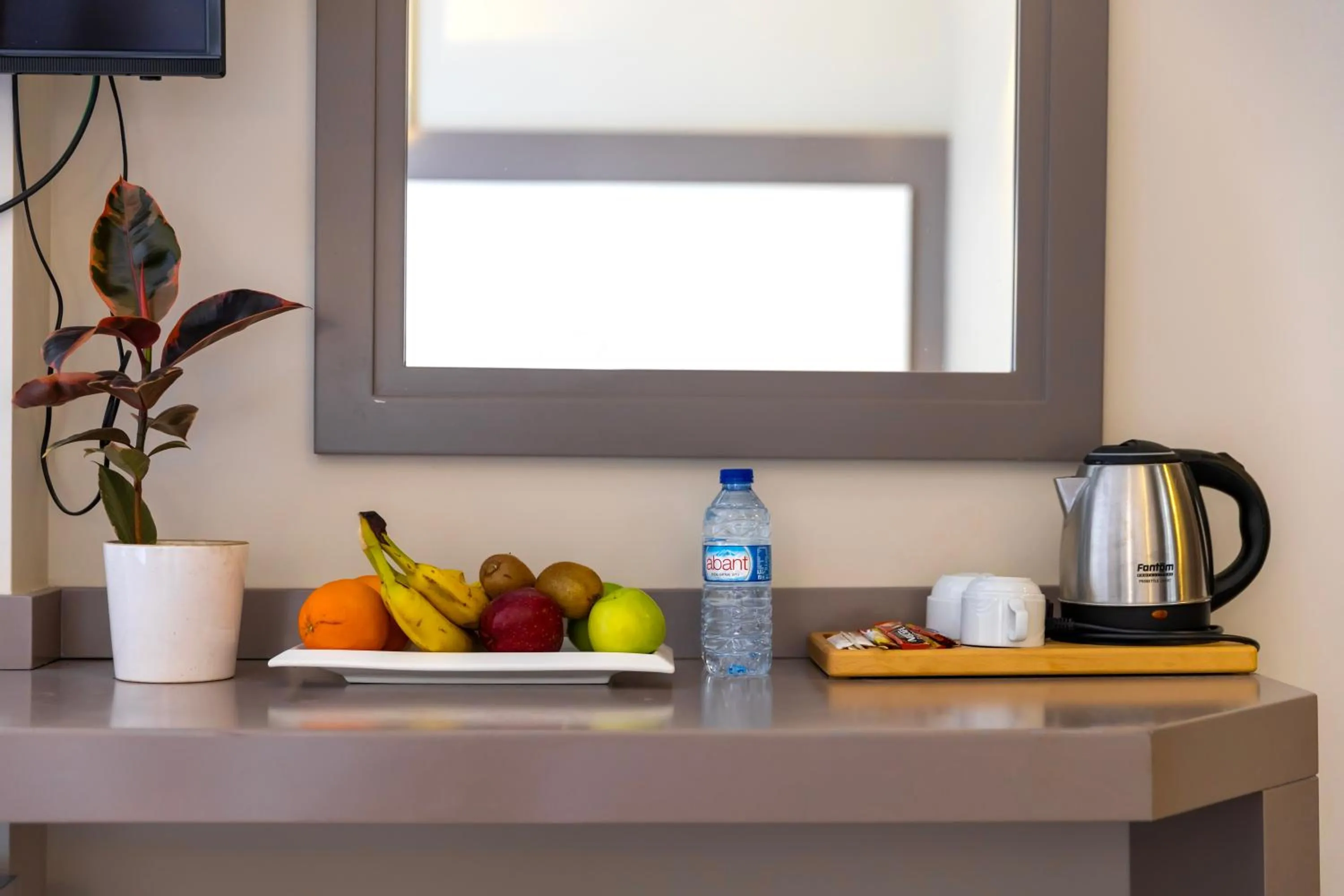 Kitchen or kitchenette in Mene City Hotel