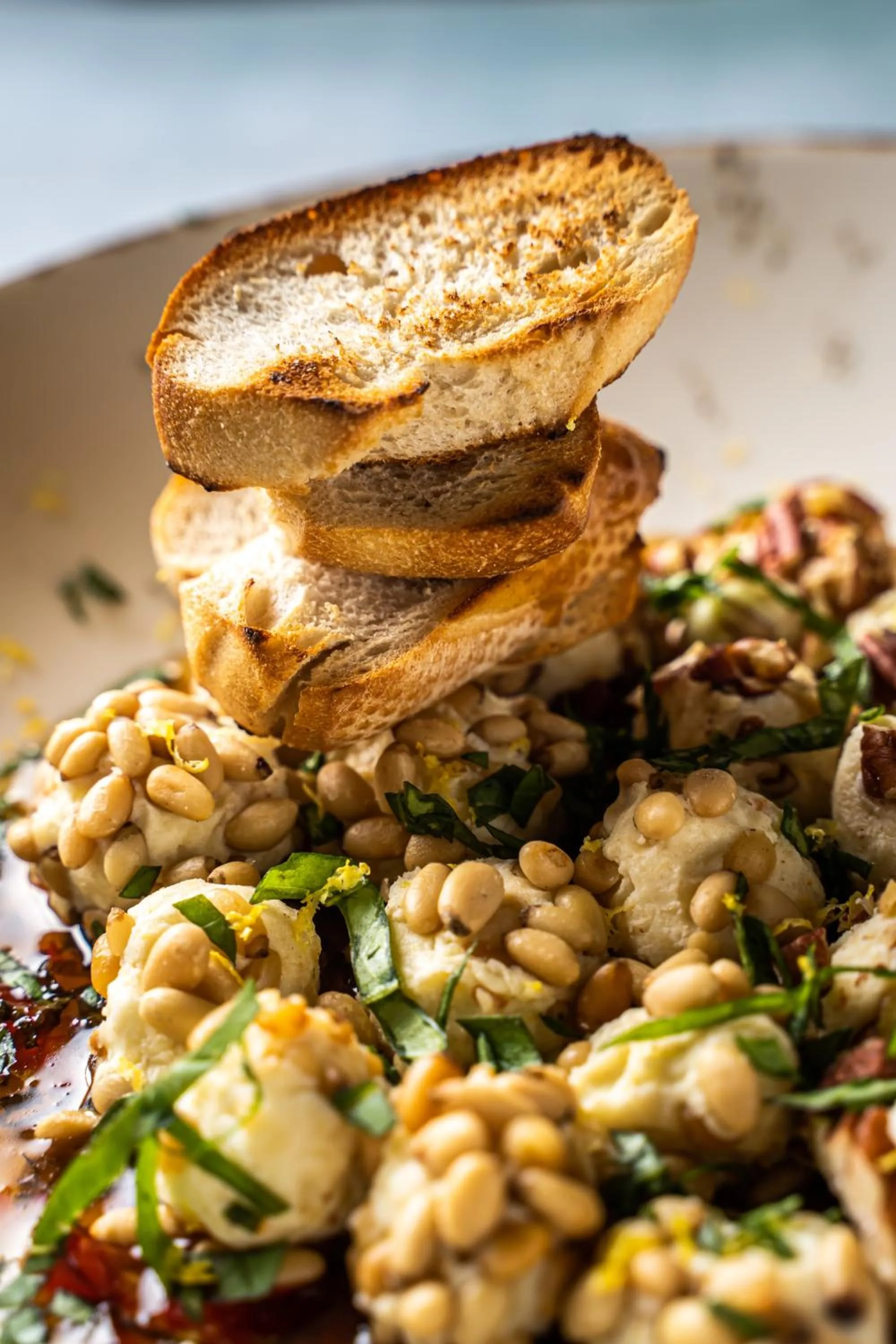 Restaurant/places to eat in Heliotrope Hotels