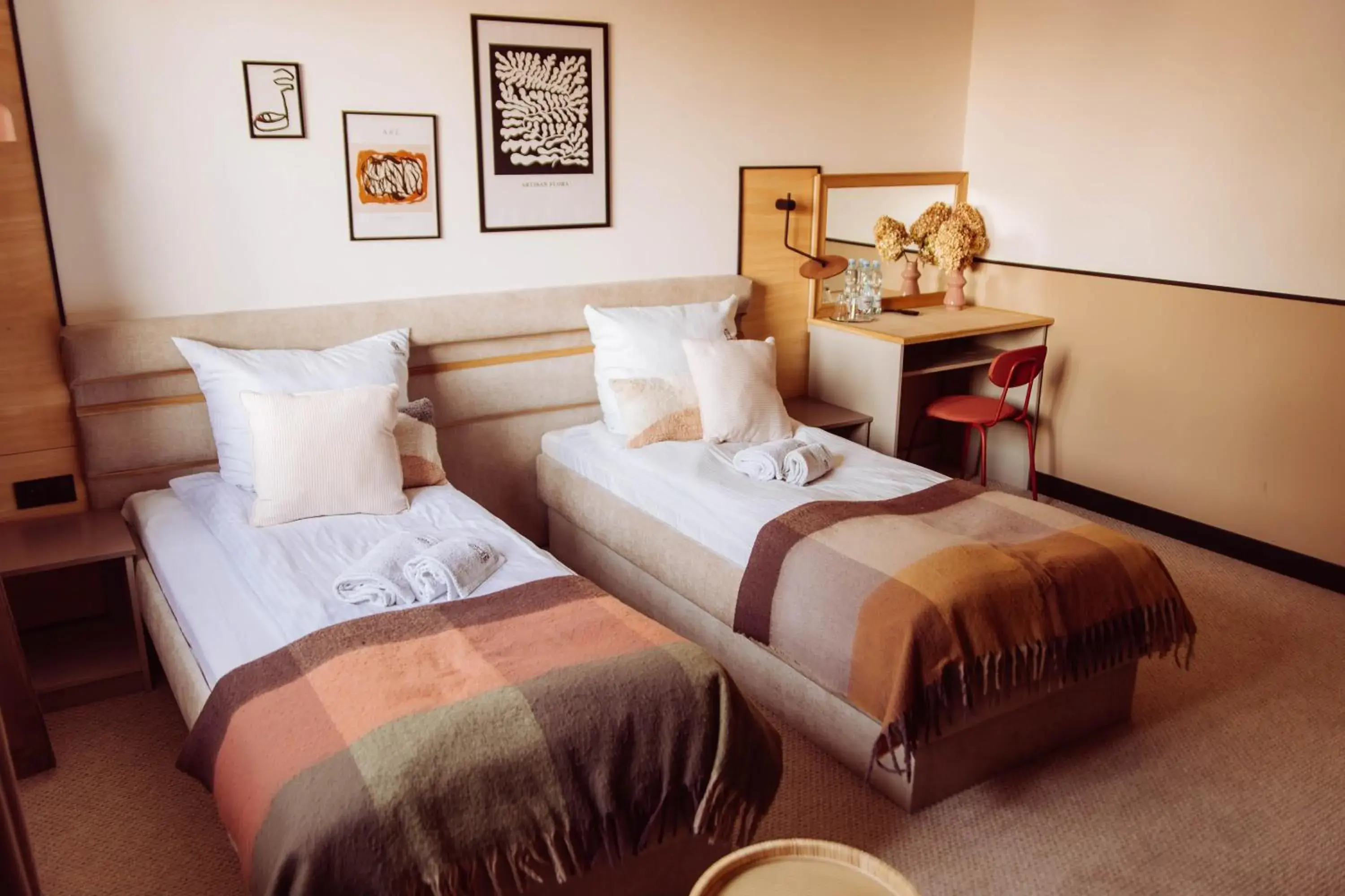 Standard Twin Room in Dworek Standard Twin Room in Dworek