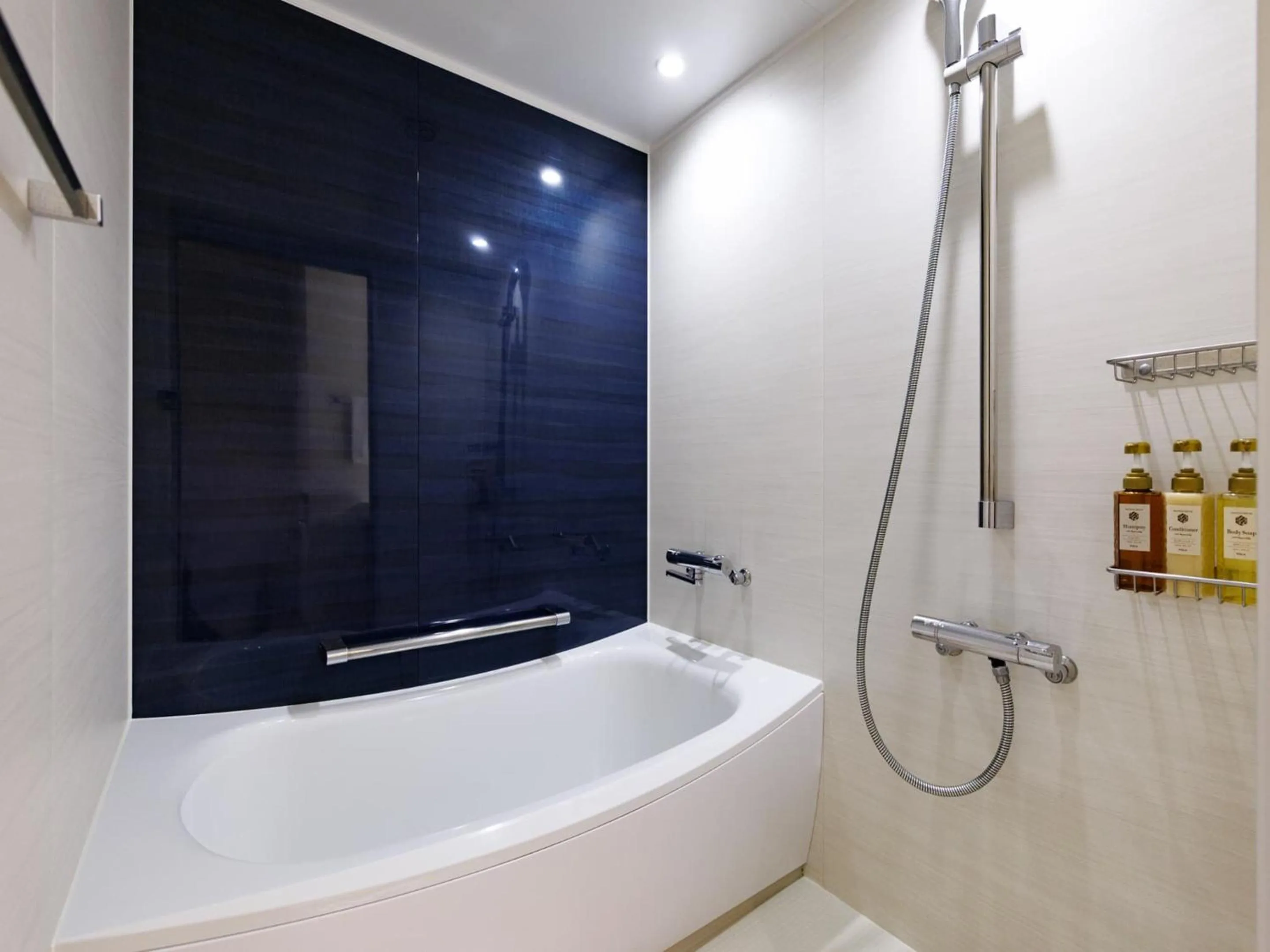 Bathroom in JR Kyushu Hotel Blossom Naha