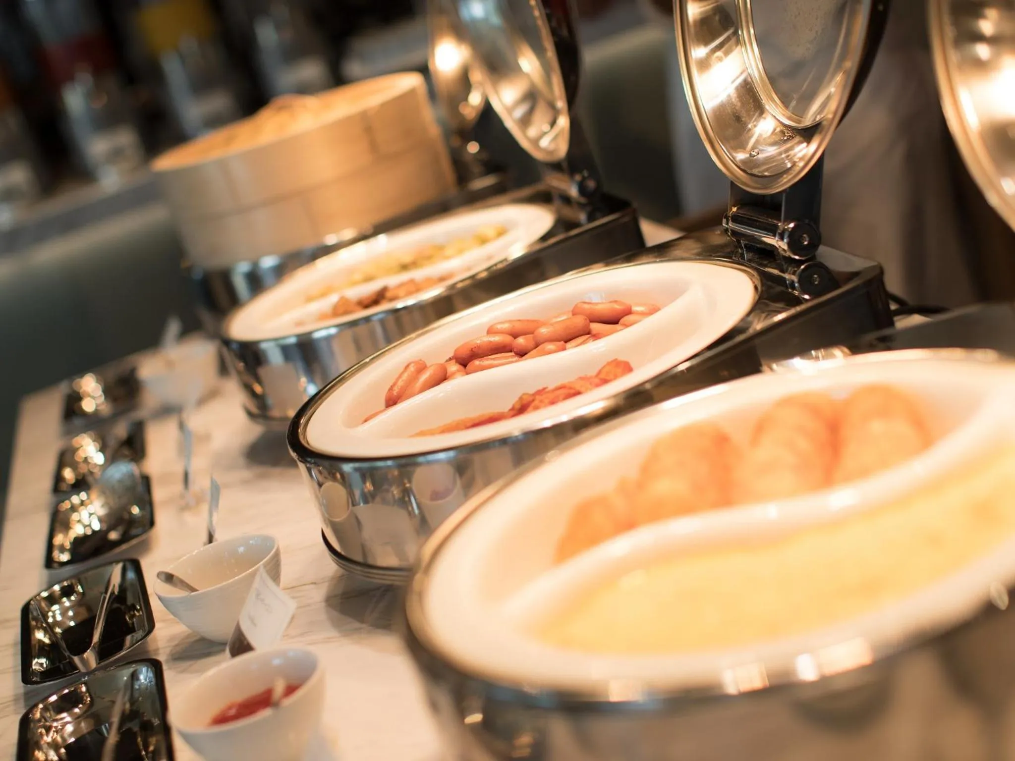 Buffet breakfast in JR Kyushu Hotel Blossom Naha