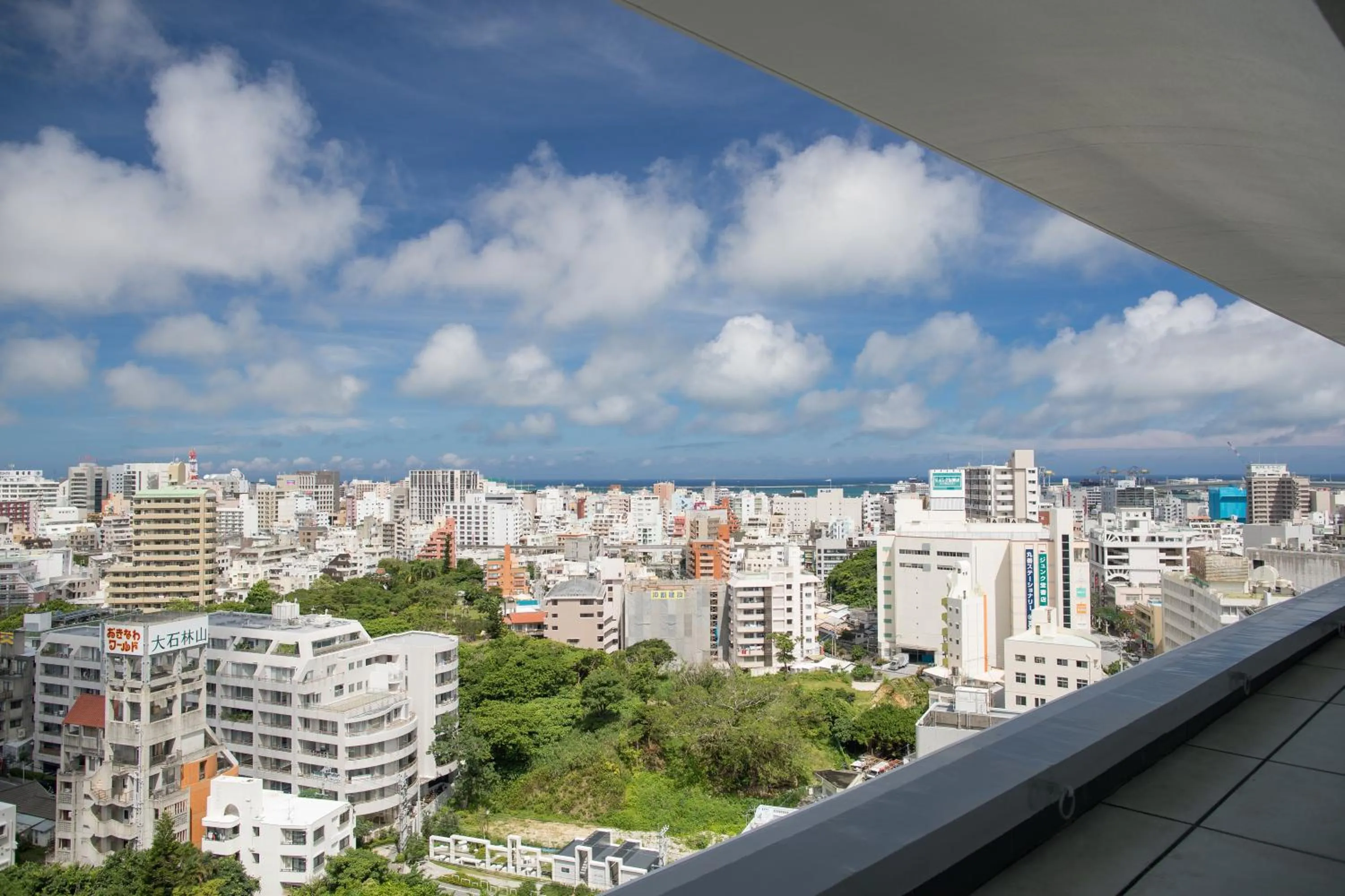 Balcony/Terrace in JR Kyushu Hotel Blossom Naha