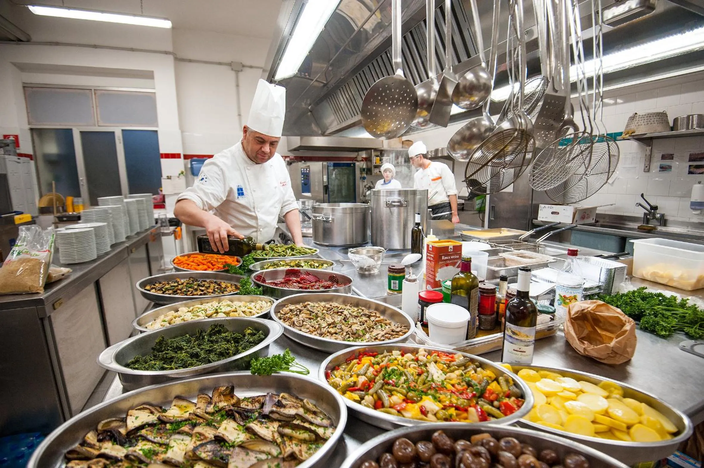 Restaurant/places to eat in Joli Park Hotel - Caroli Hotels