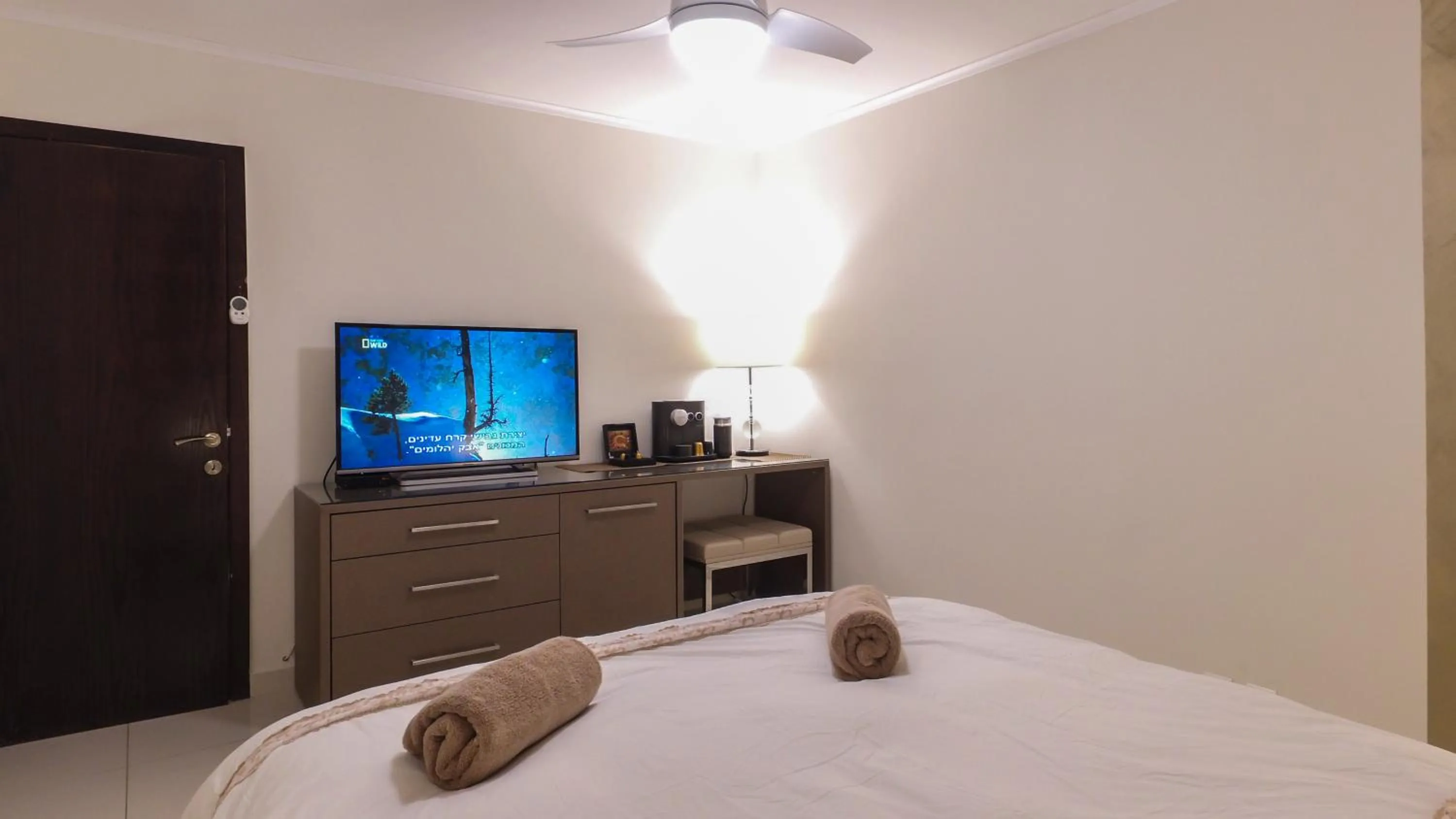 Property building, Bed in Luxury Suite by the pool