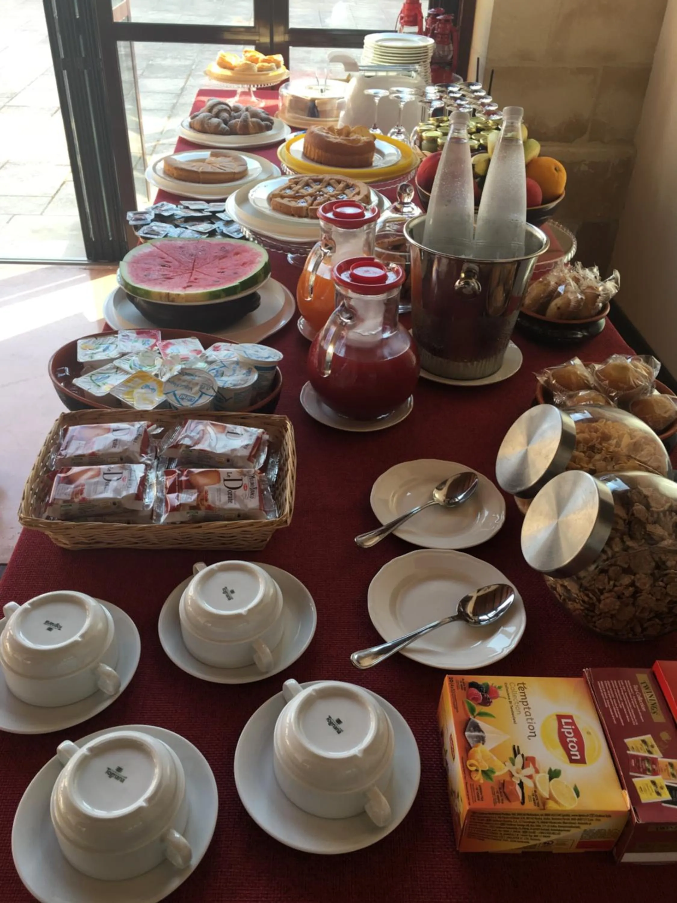 Food and drinks in Masseria Li Campi