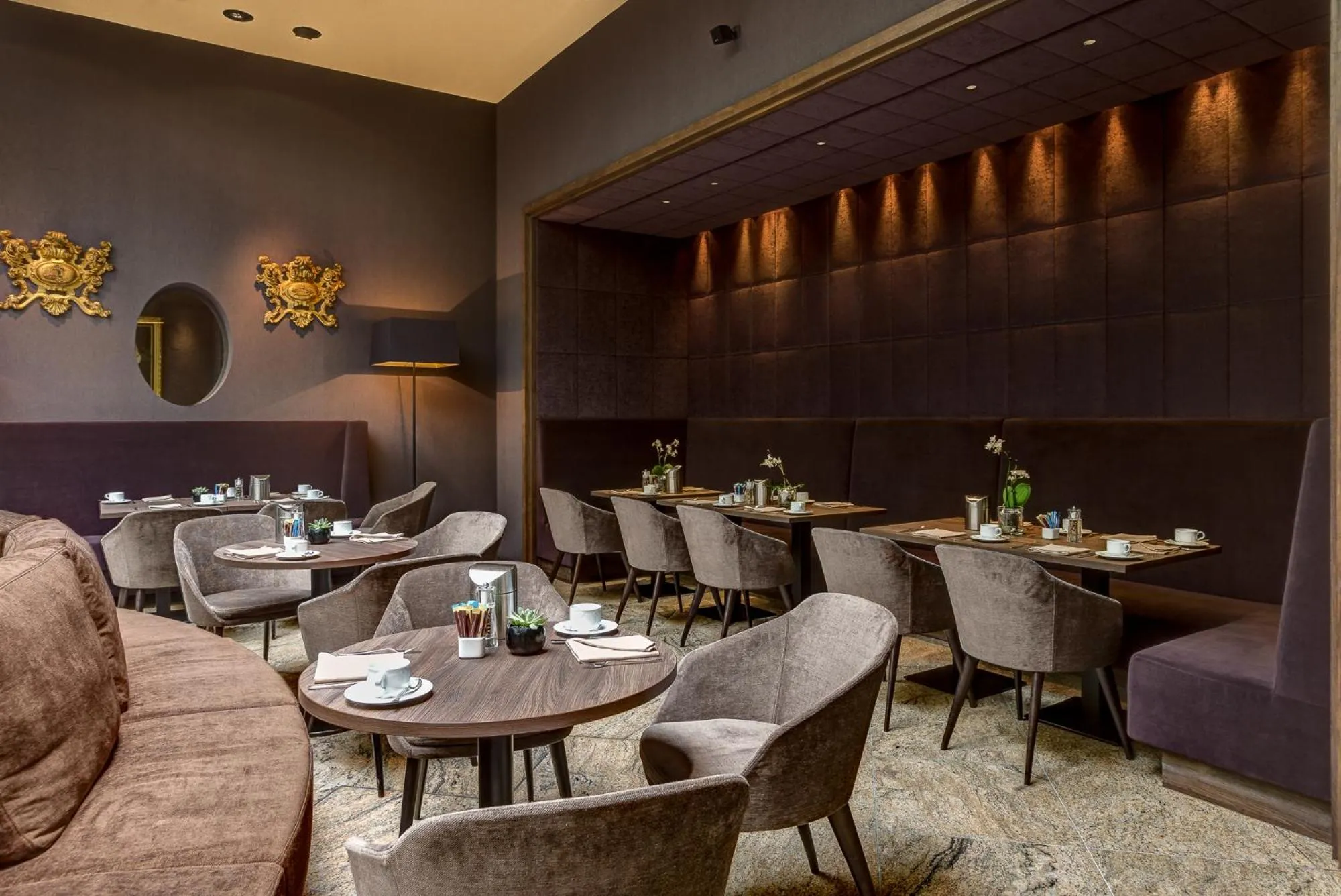 Restaurant/places to eat in Best Western Premier Hotel Rebstock