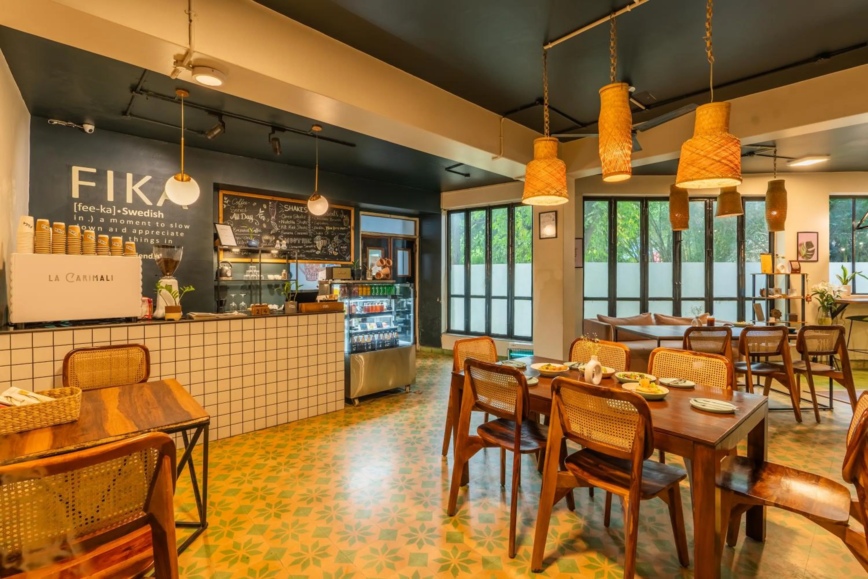 Food and drinks in Minimalist One Hauz Khas Village