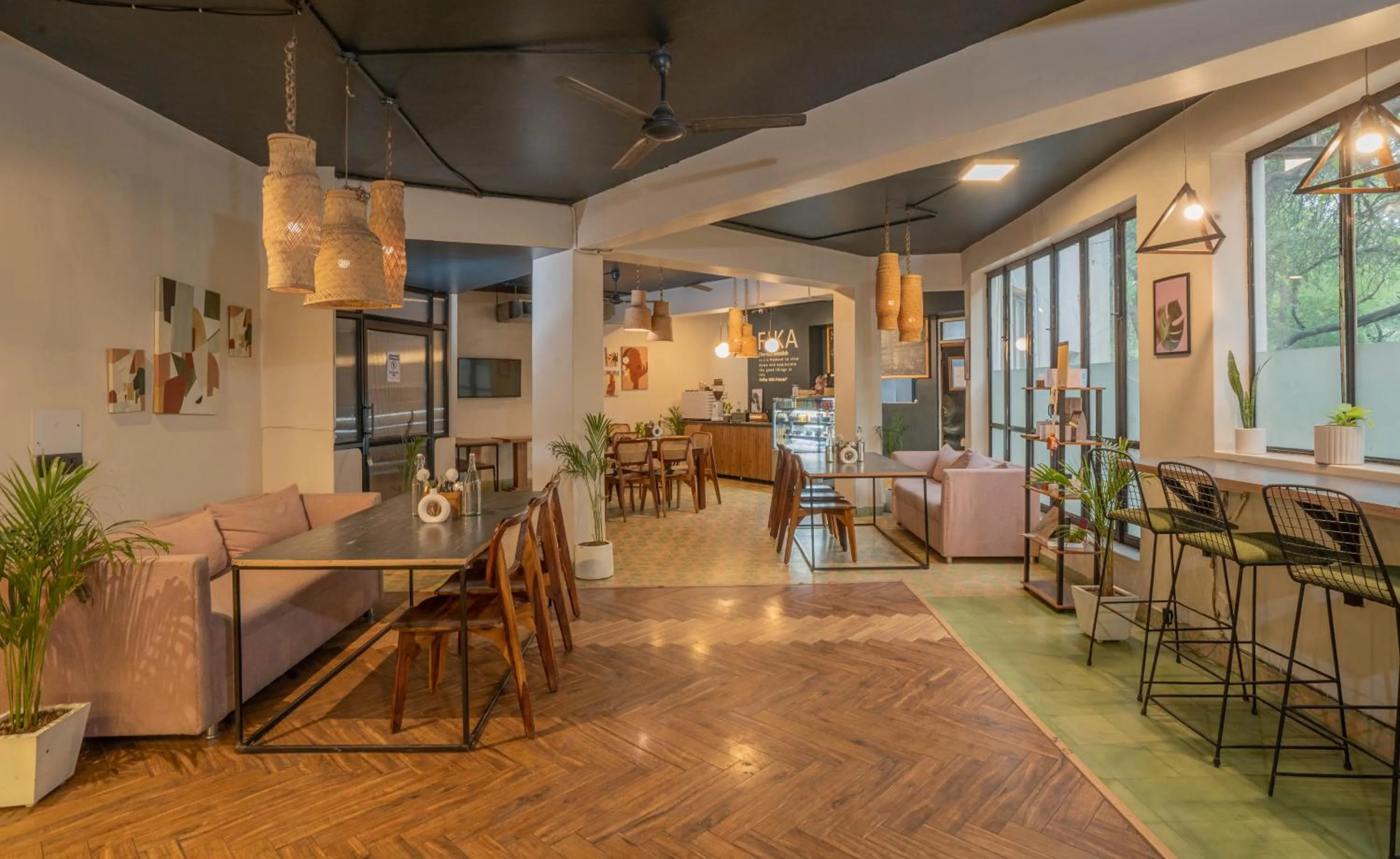 Restaurant/places to eat in Minimalist One Hauz Khas Village