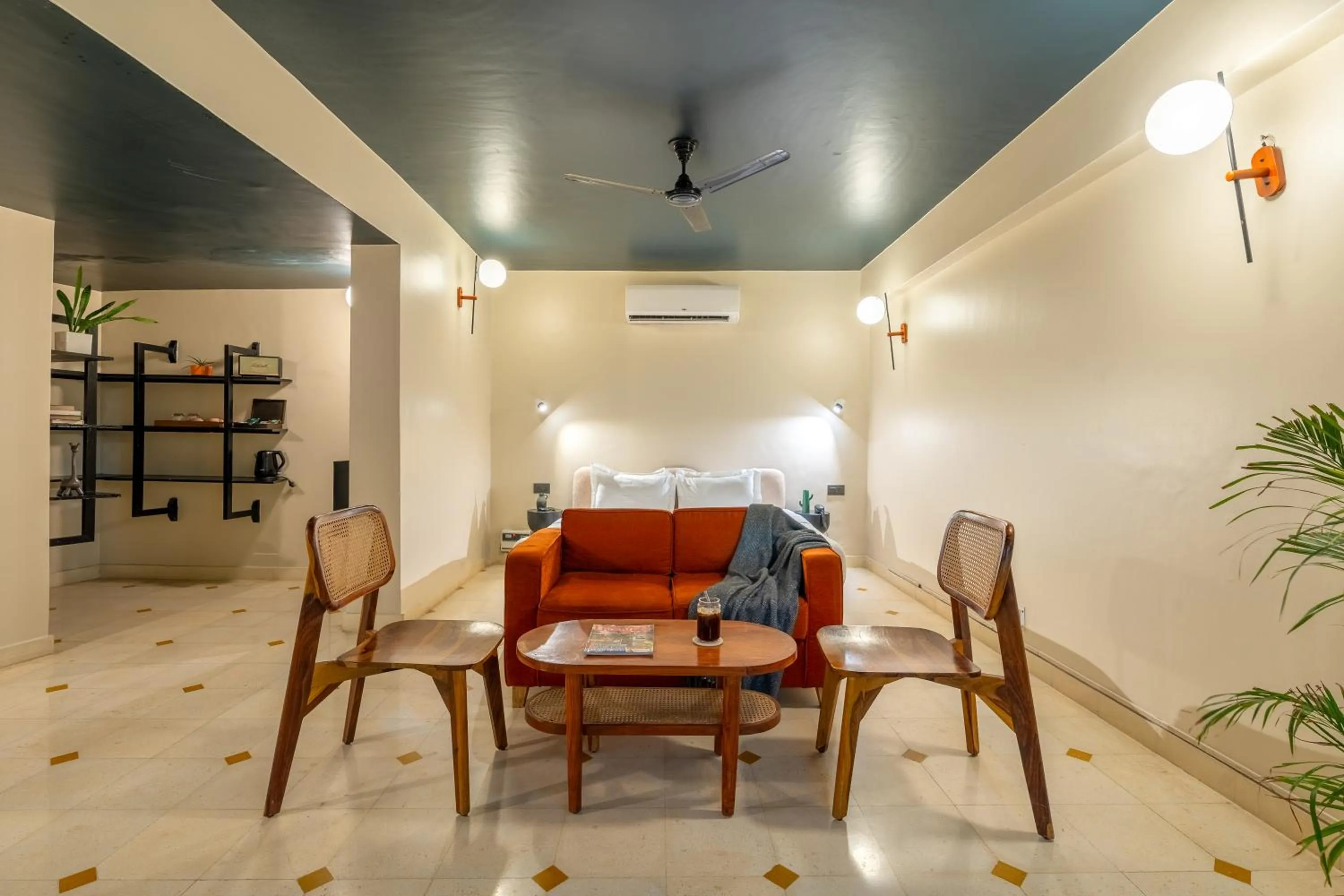 Photo of the whole room in Minimalist One Hauz Khas Village