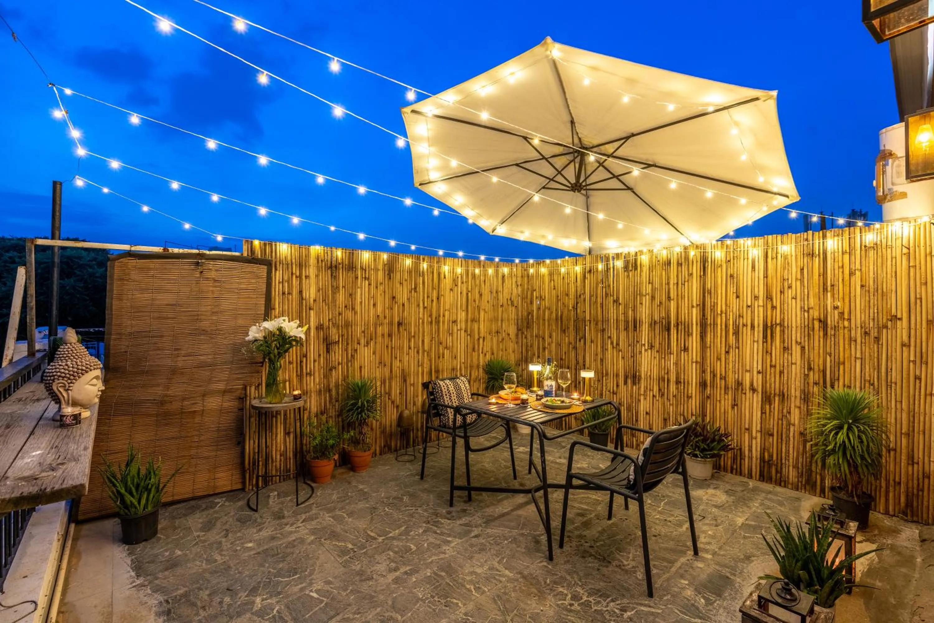 Patio in Minimalist One Hauz Khas Village