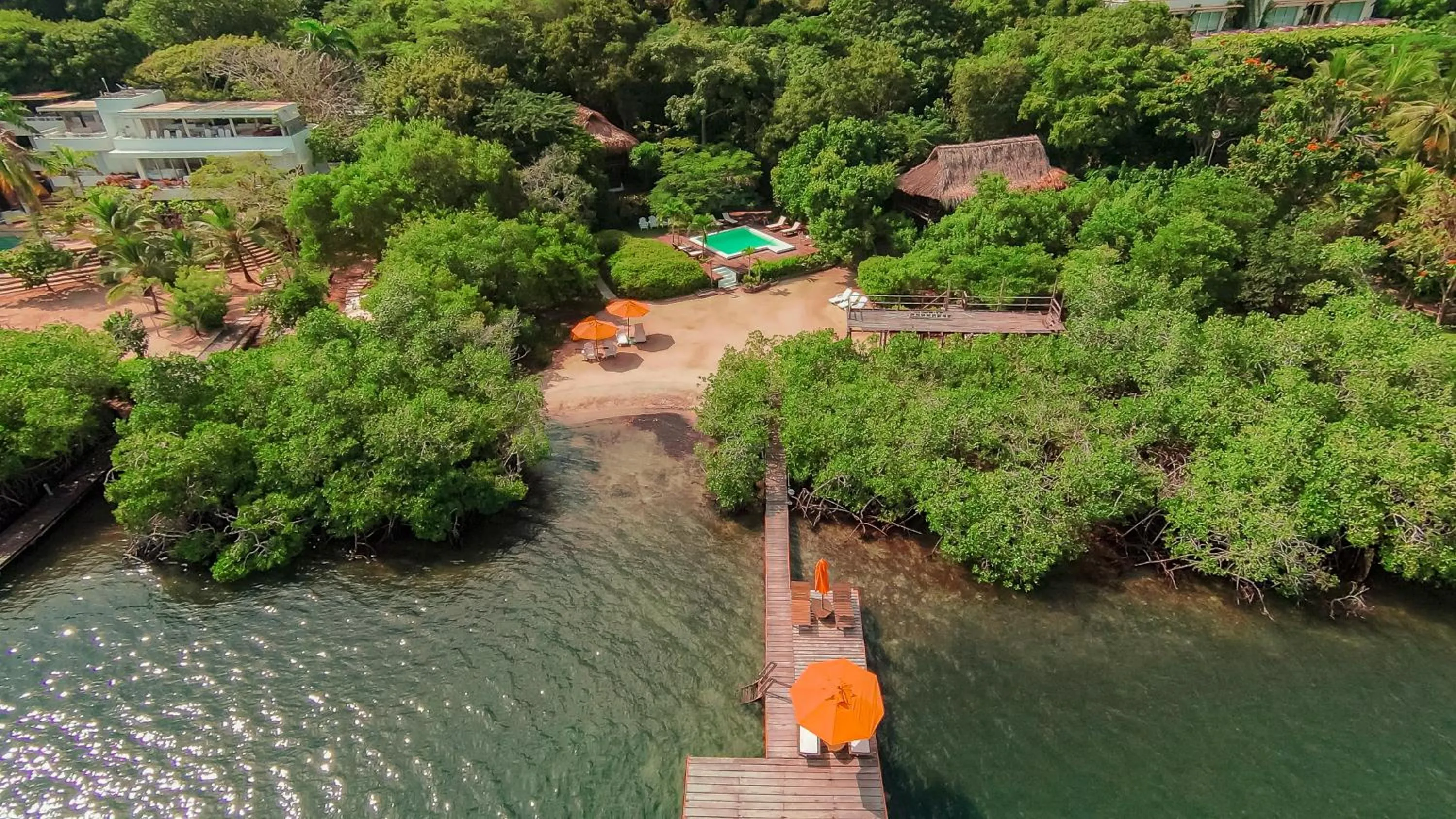 Property building in Hotel Playa Scondida Barú