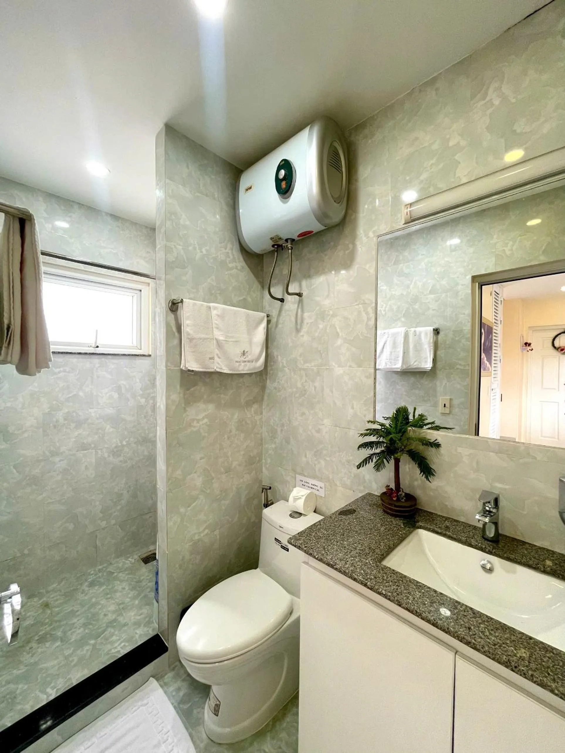 Hoa Ngoc Lan - The Orchid Villa Dalat