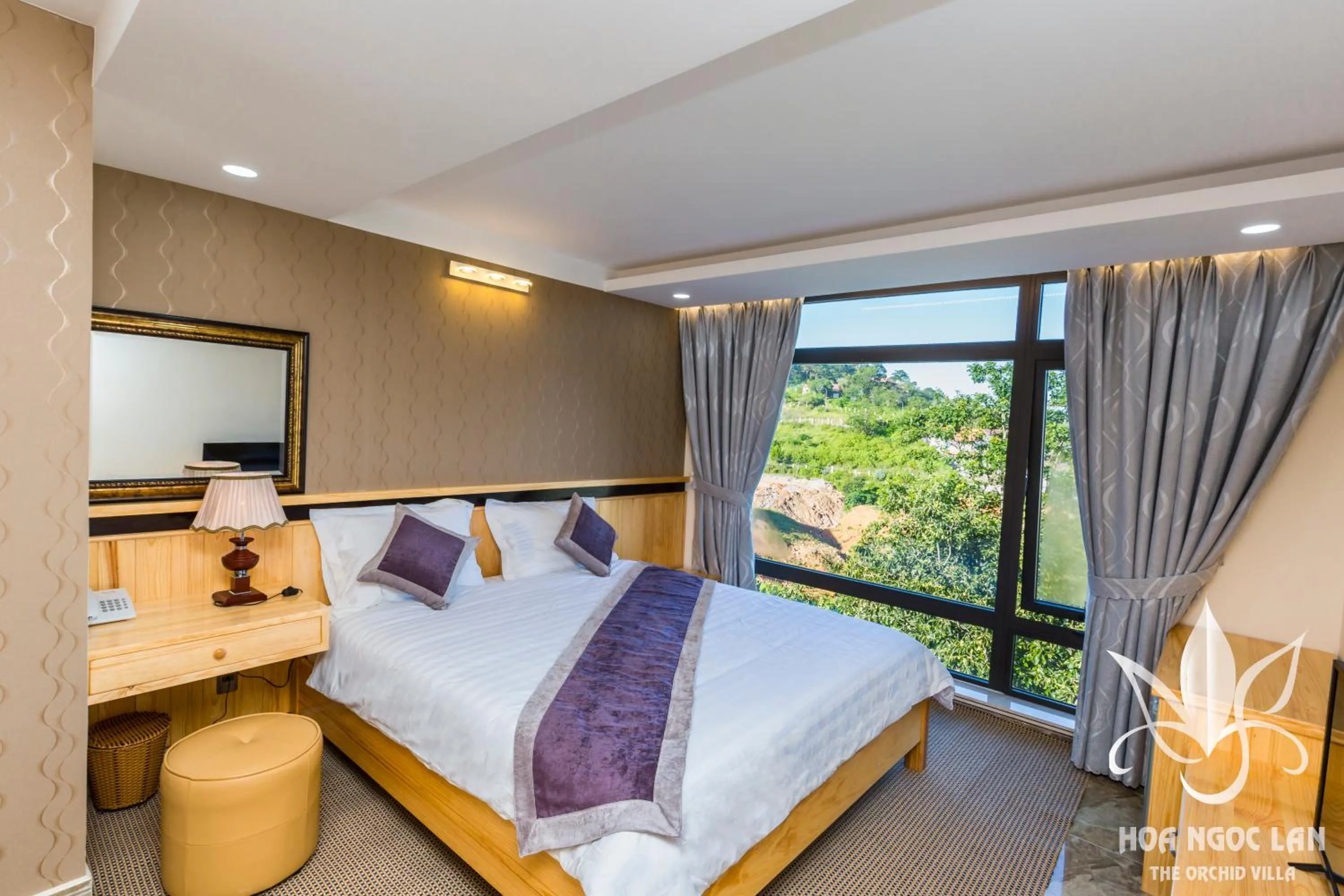 Bed in Hoa Ngoc Lan - The Orchid Villa Dalat
