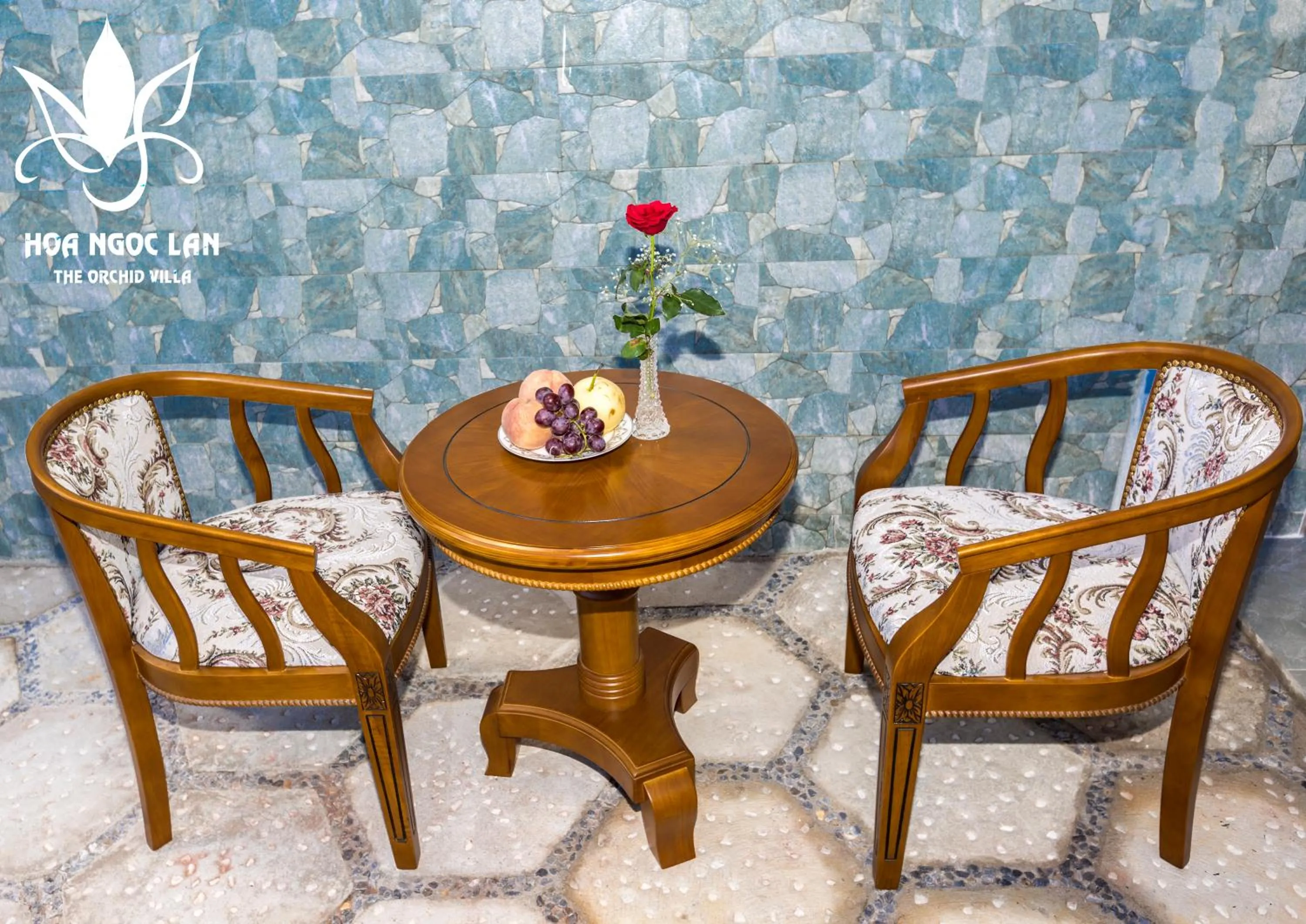 Food and drinks in Hoa Ngoc Lan - The Orchid Villa Dalat