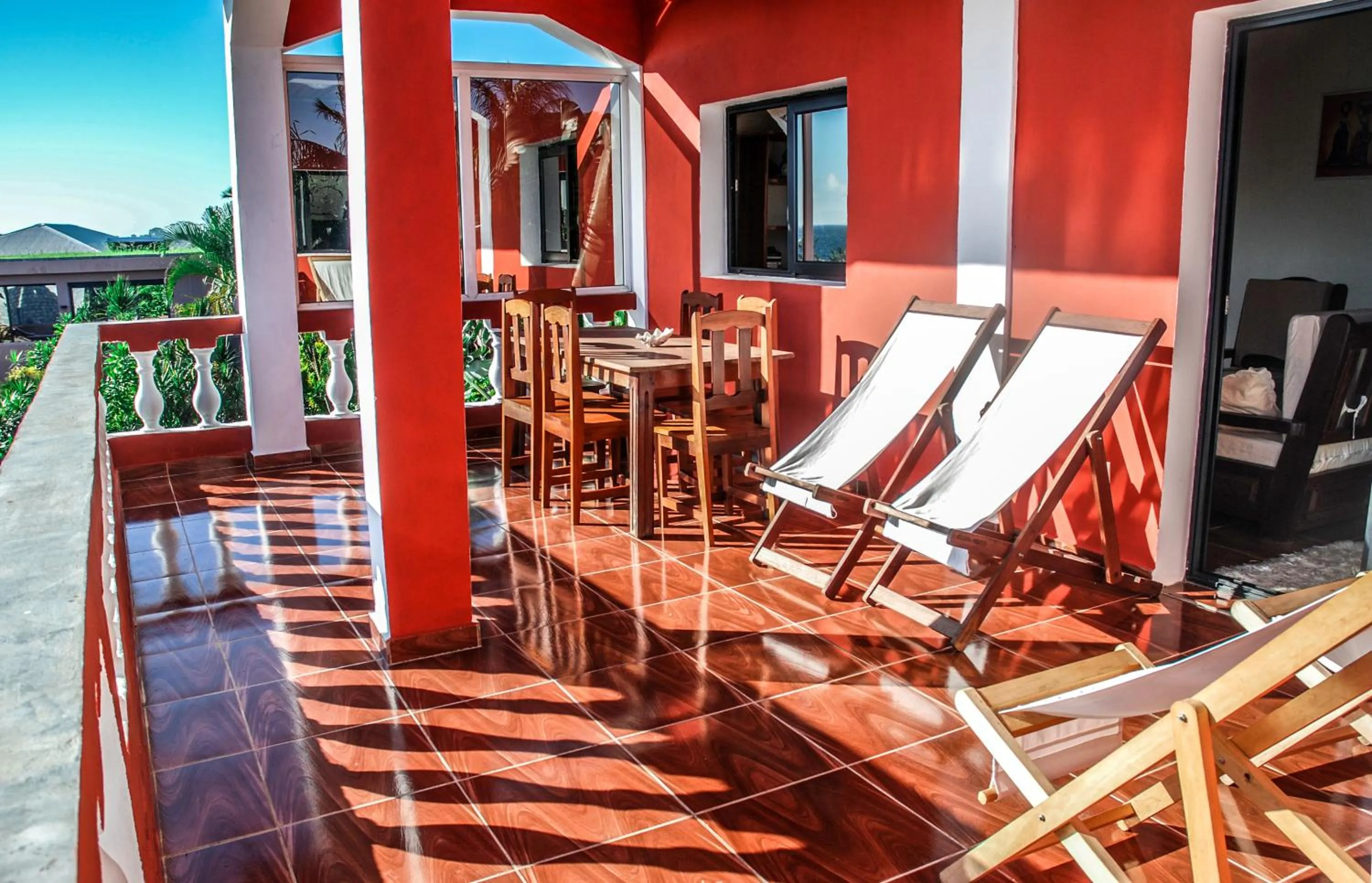 Patio in Coucher de Soleil