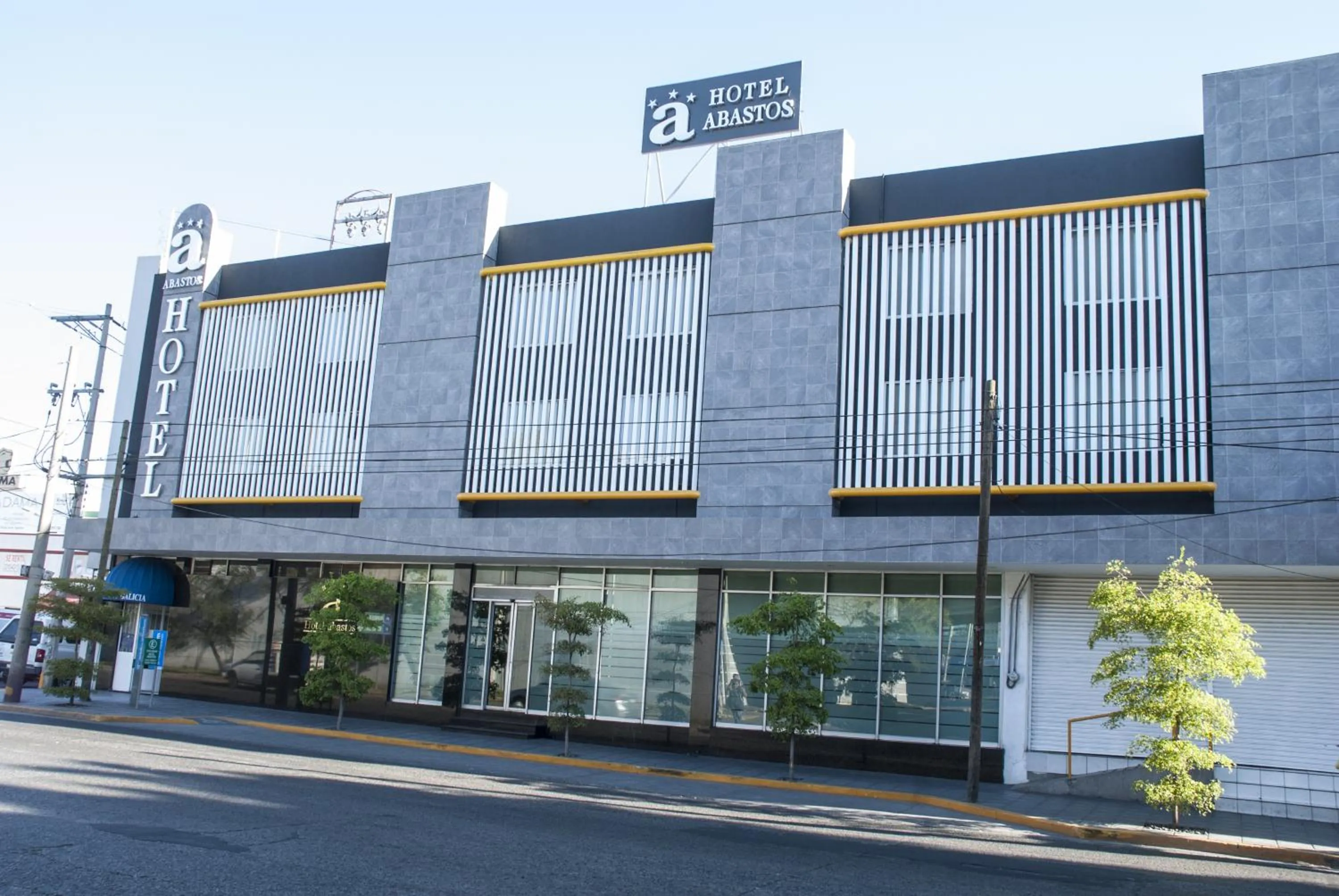 Facade/entrance in Hotel Expo Abastos