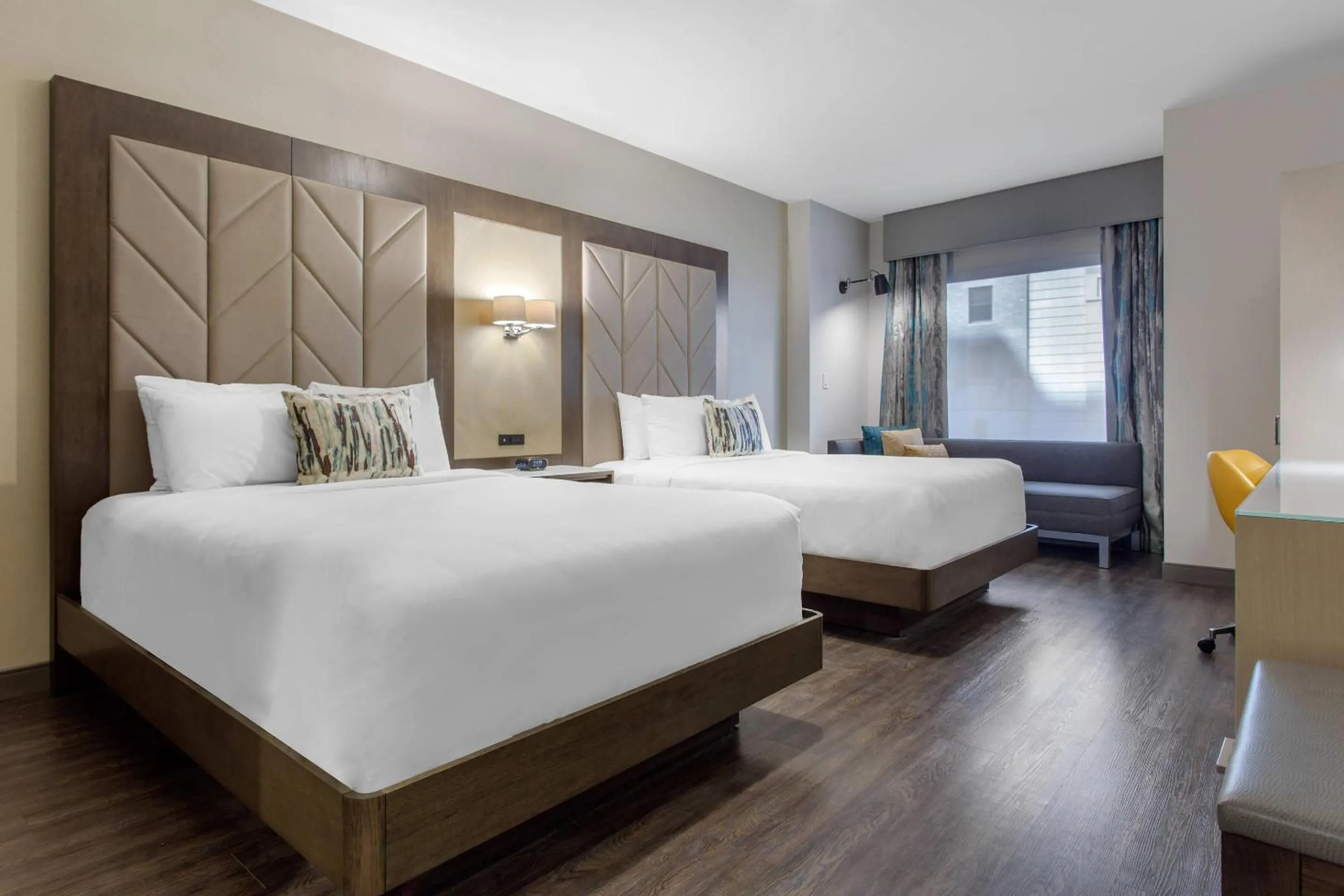 Bedroom, Bed in Cambria Hotel Philadelphia Downtown - City Center