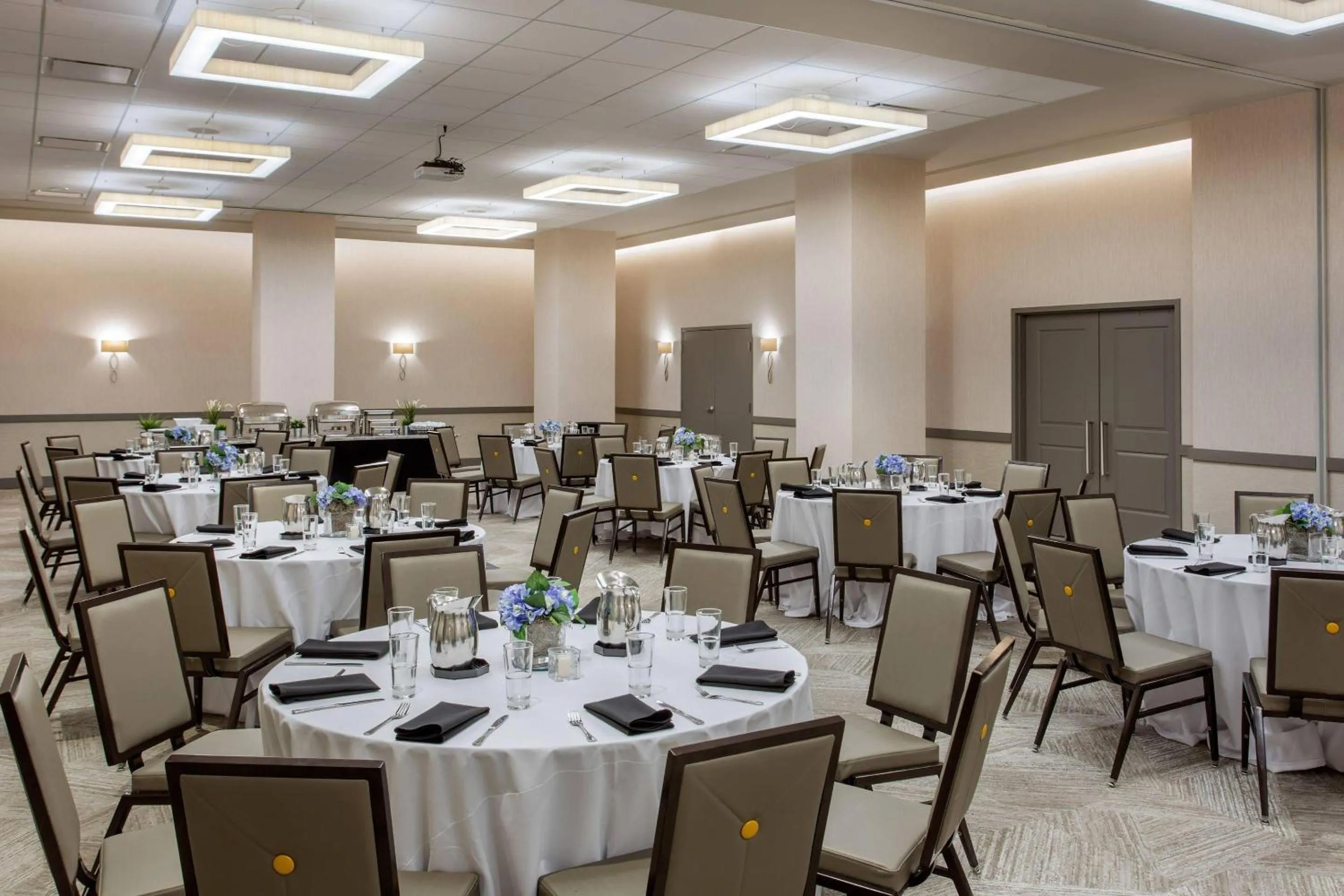 Meeting/conference room in Cambria Hotel Philadelphia Downtown - City Center