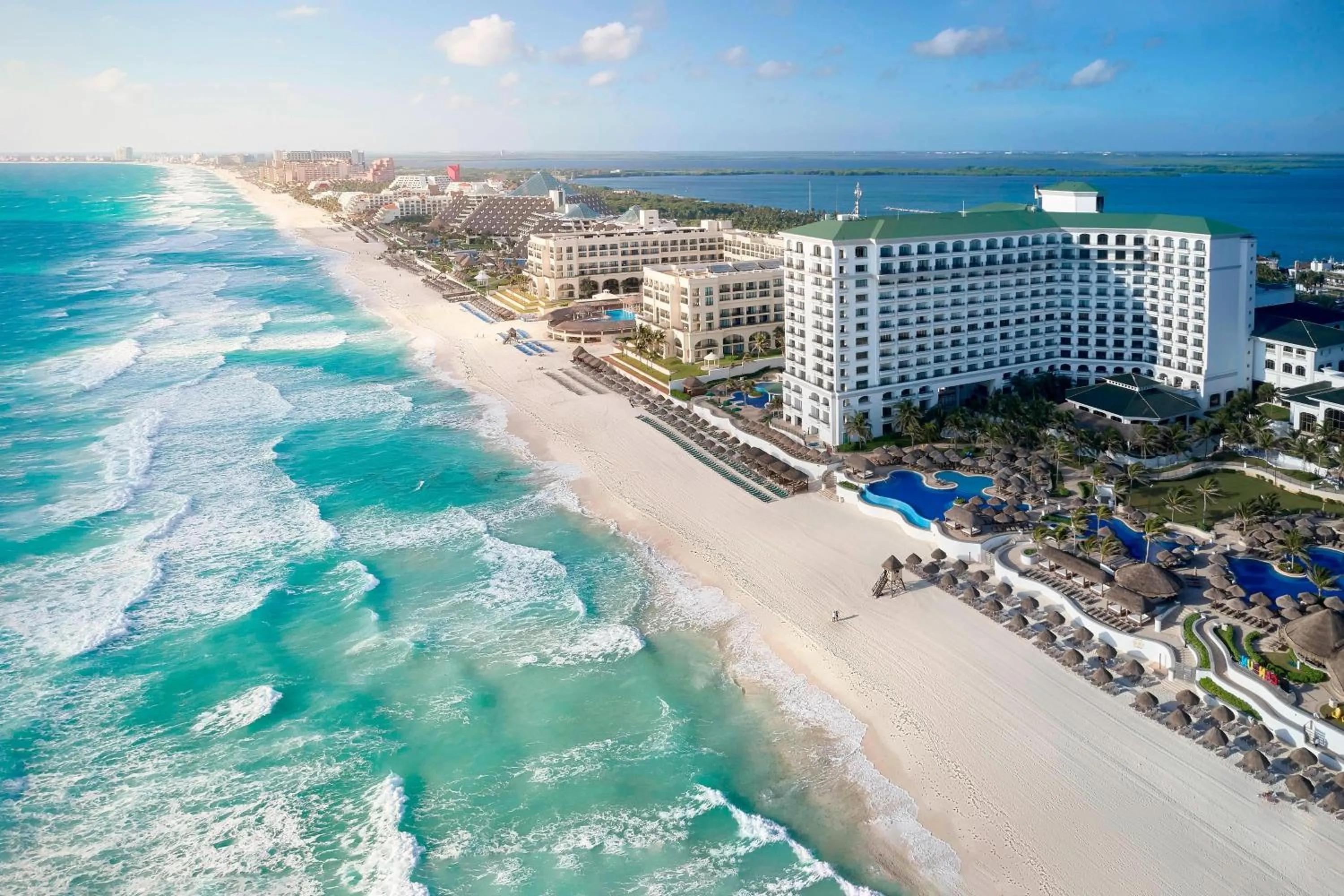 Beach in JW Marriott Cancun Resort & Spa