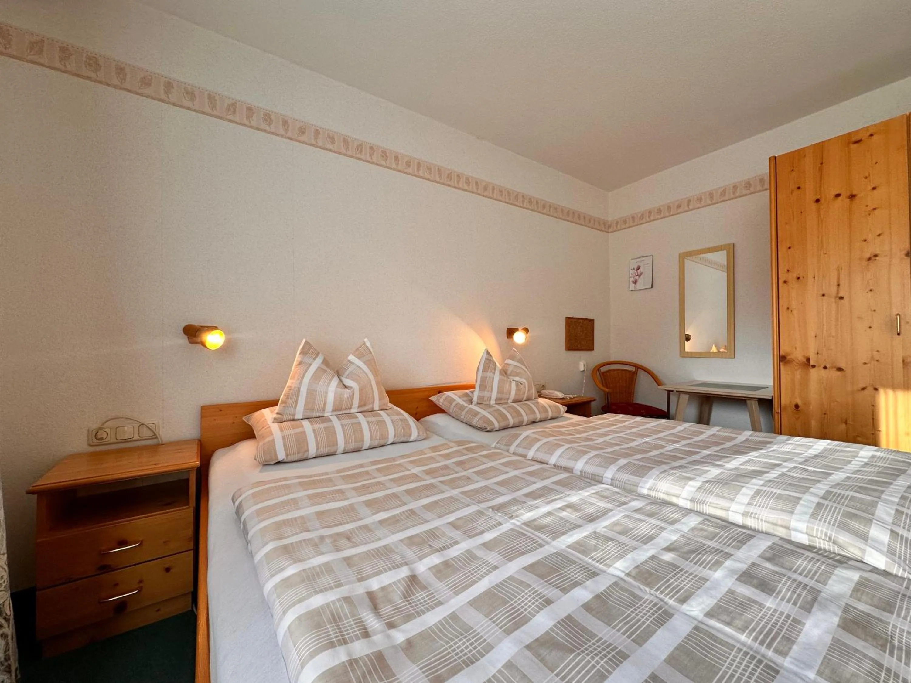 Bed in Pension zum Löwen, Parkplatz, Wlan, Zentral