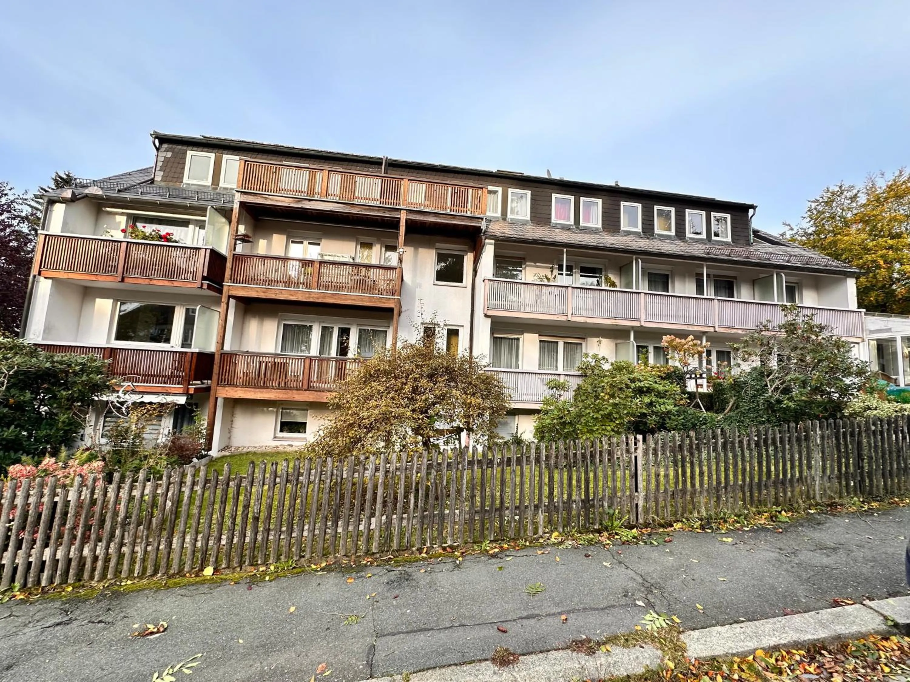 Property building in Pension zum Löwen, Parkplatz, Wlan, Zentral