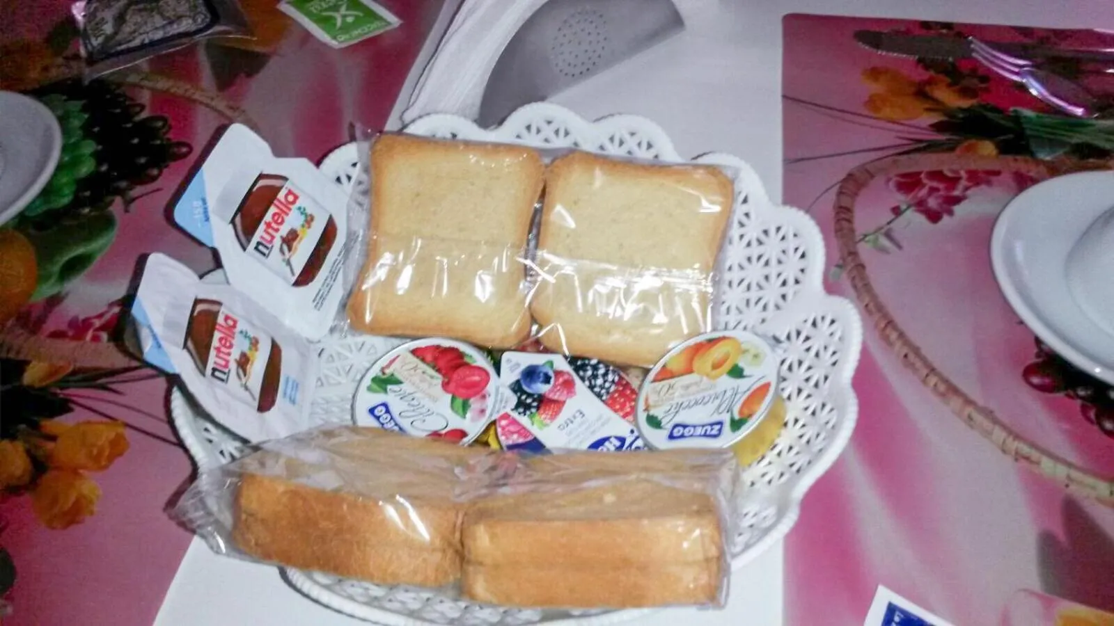 Breakfast in Villa Milena