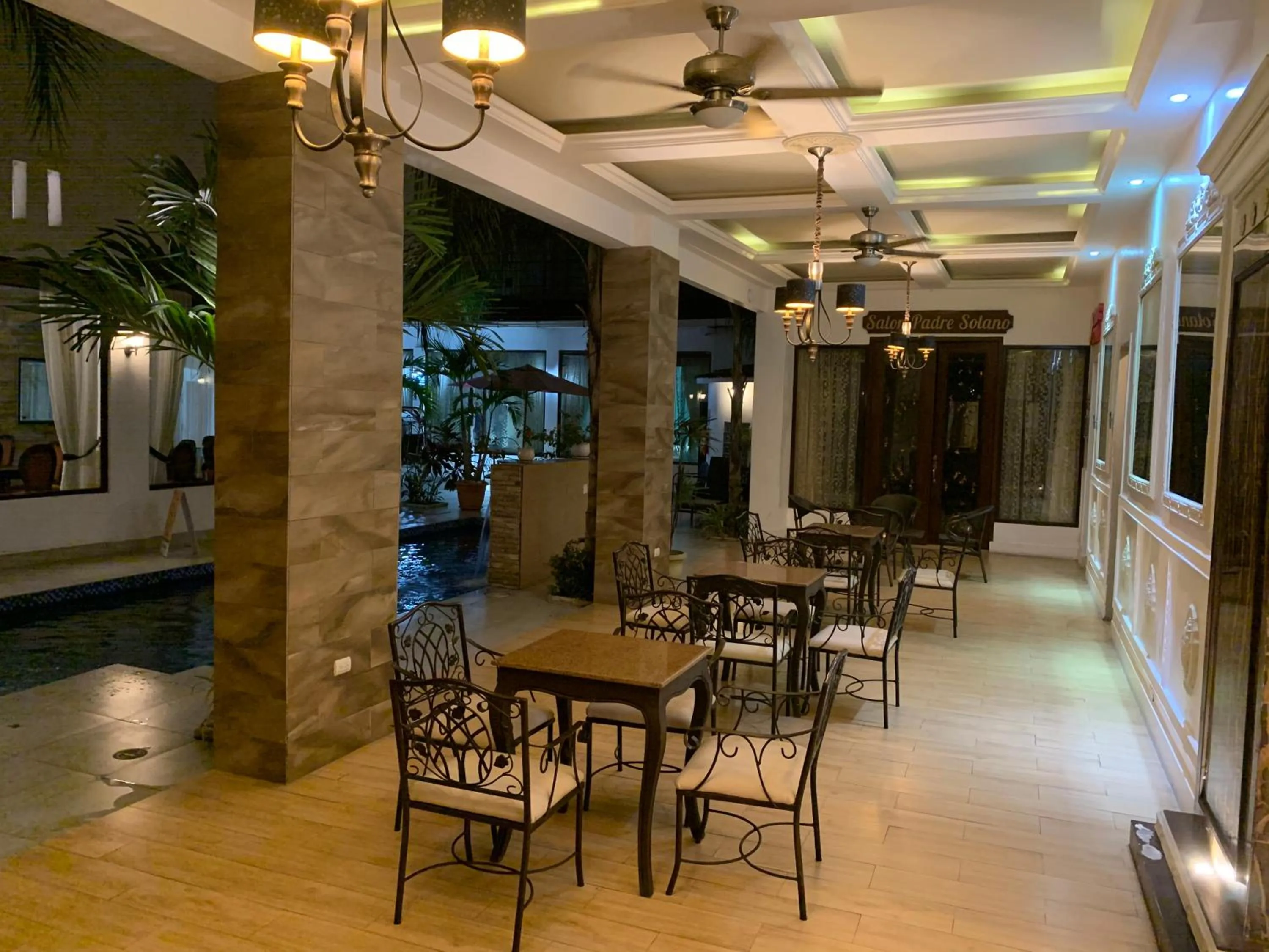 Lounge or bar in Hotel Patrimonial by Greenfield