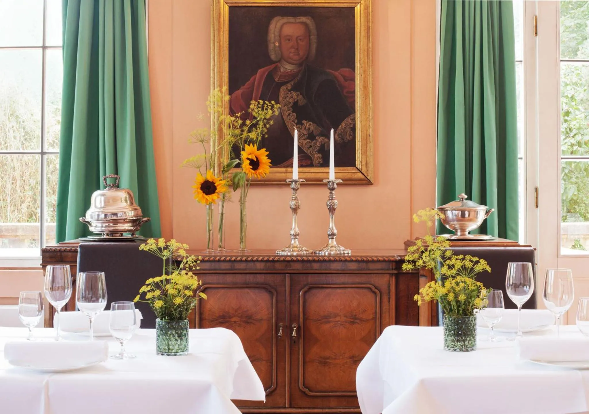 Food and drinks in Schlosshotel Ziethen