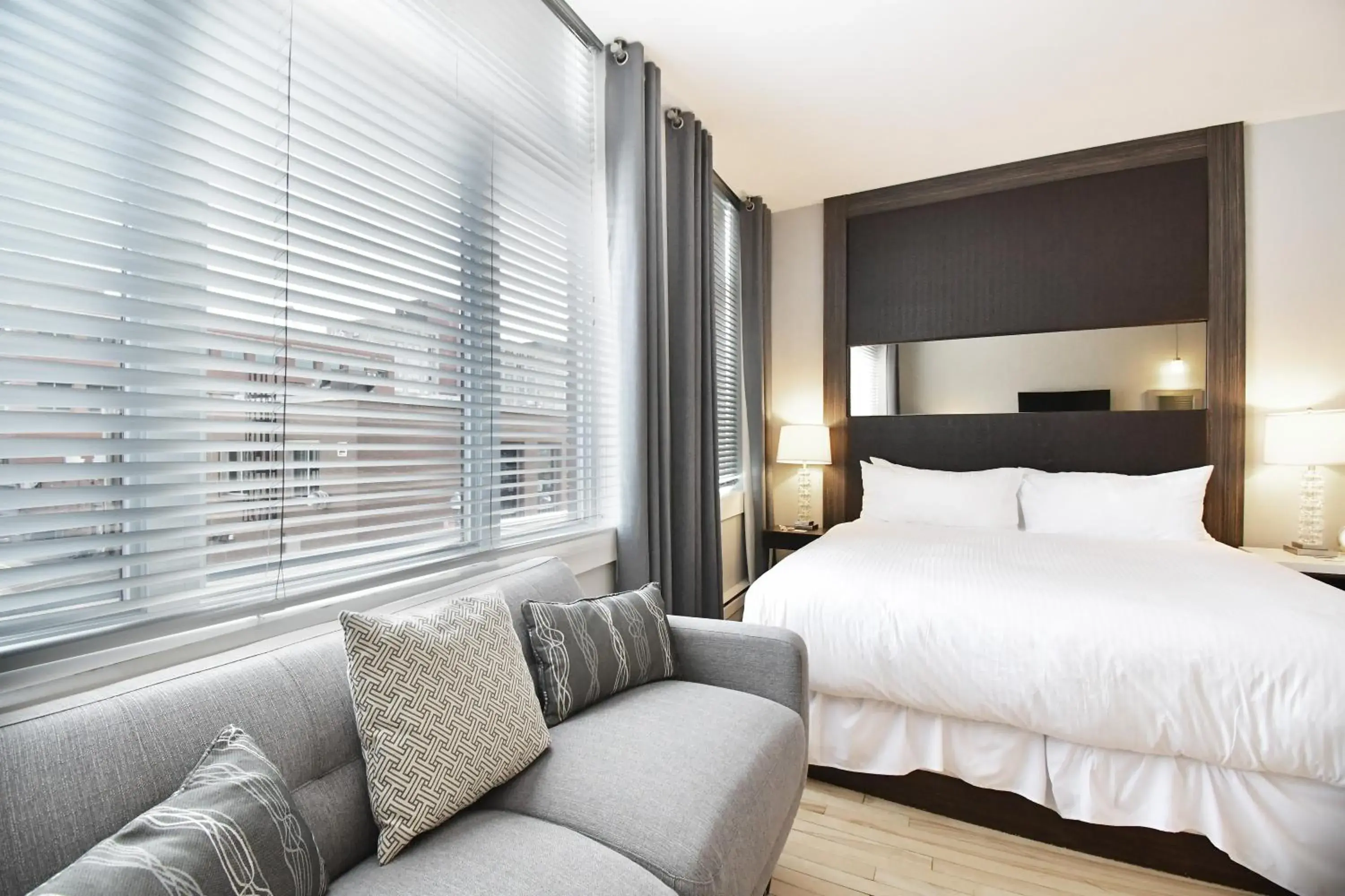 King Suite with Spa Bath in St James Gate by Bower Boutique Hotels King Suite with Spa Bath in St James Gate by Bower Boutique Hotels