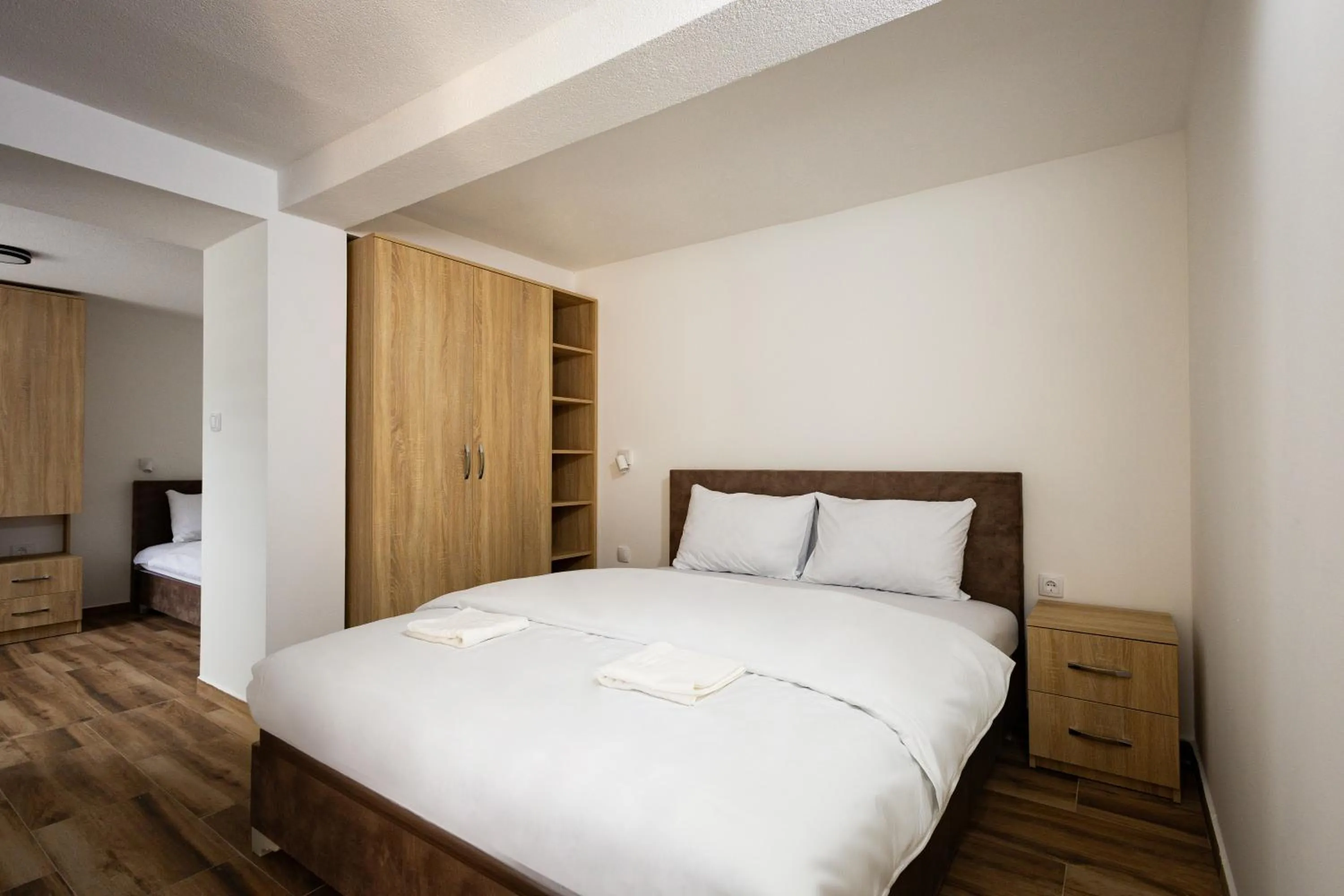 Bed in Restoran & Motel Manjež