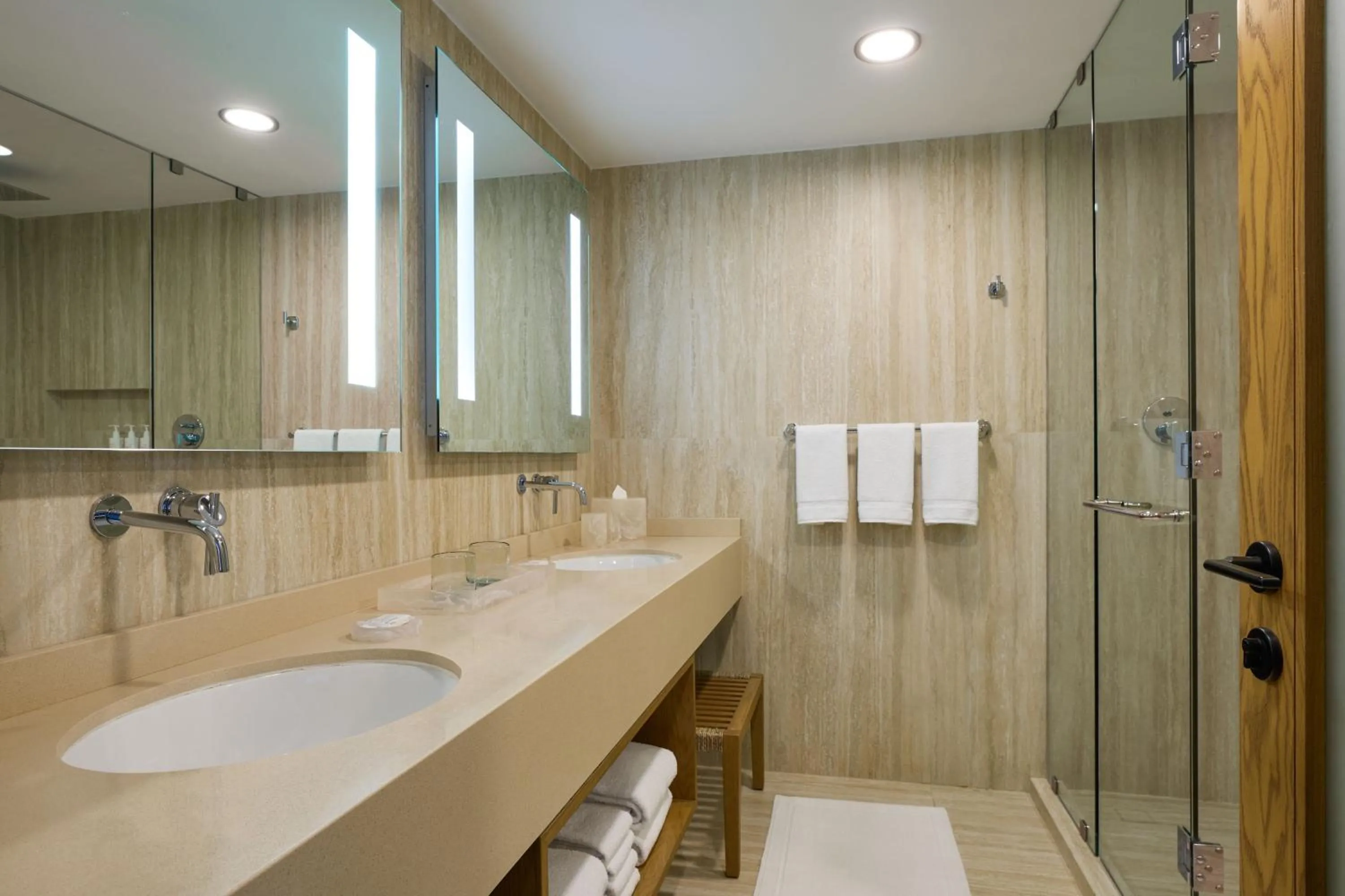 Bathroom in Marriott Cancun, An All-Inclusive Resort