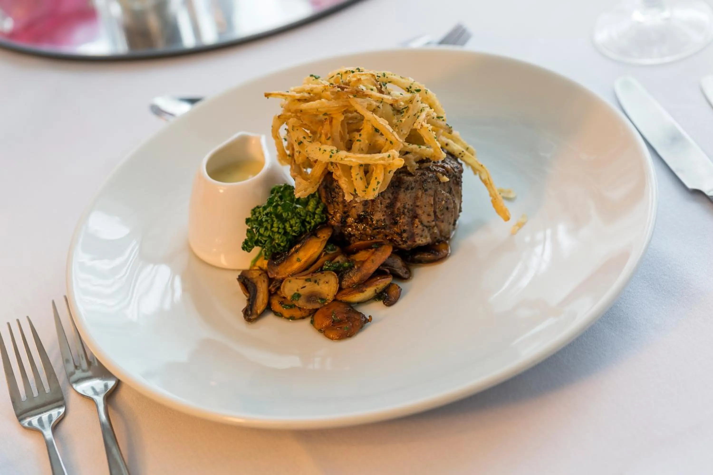 Food and drinks in The Glenside