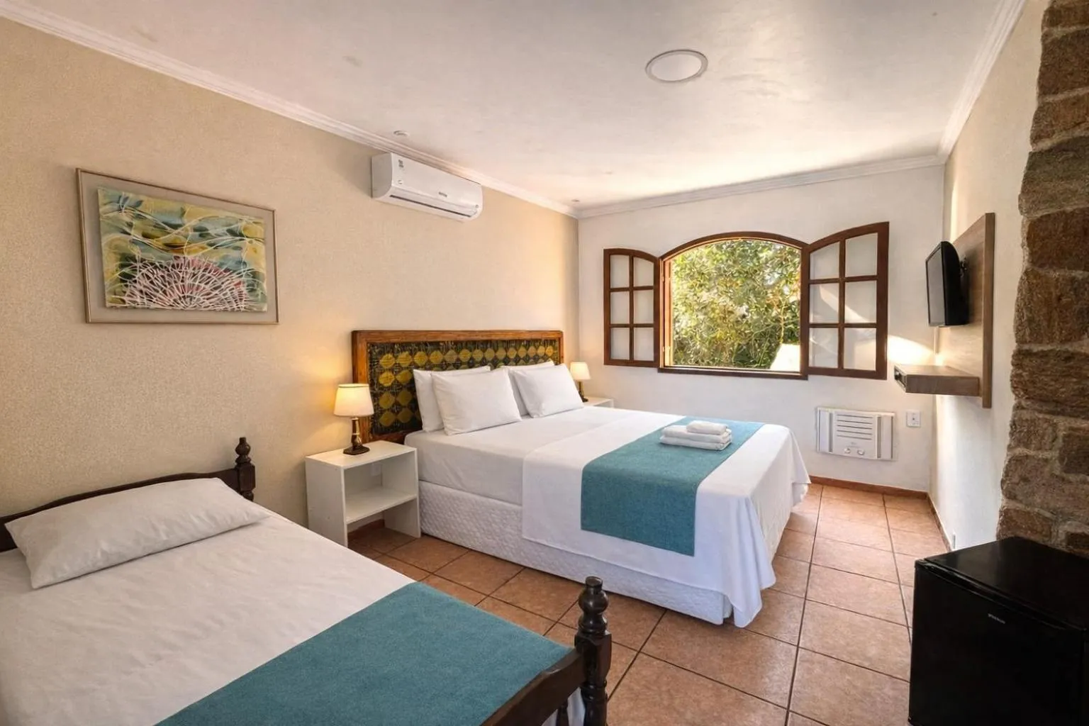 minibar, Bed in Pousada Tanto Mar