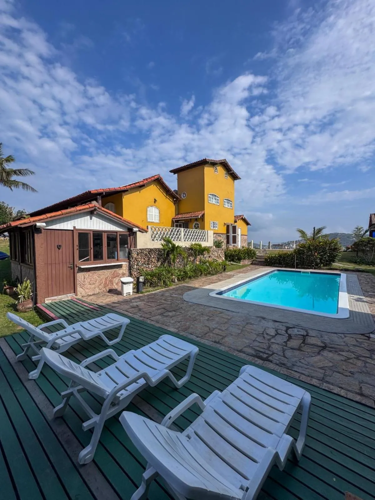 Swimming pool in Pousada Tanto Mar