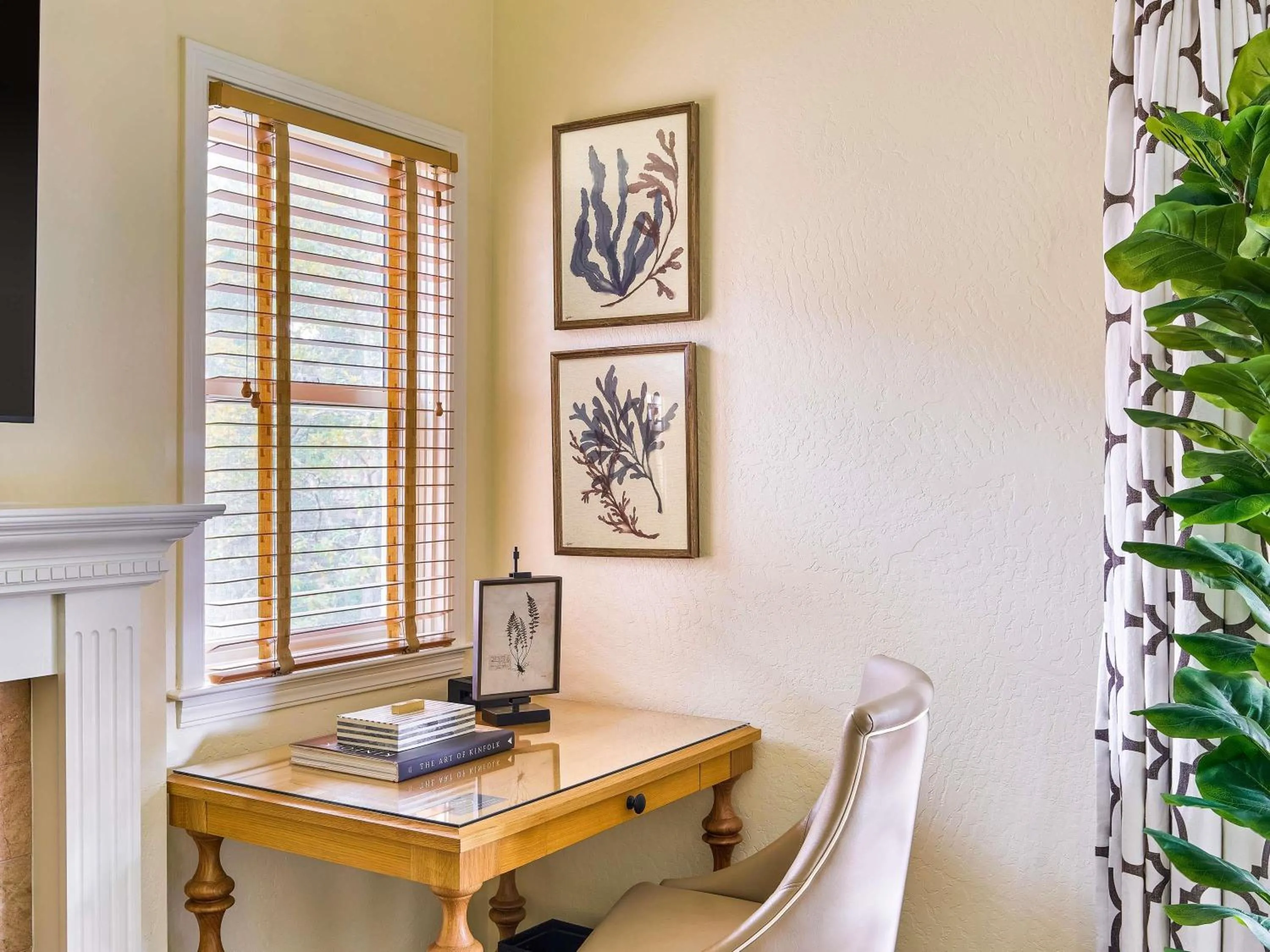 Bedroom in Fairmont Sonoma Mission Inn & Spa